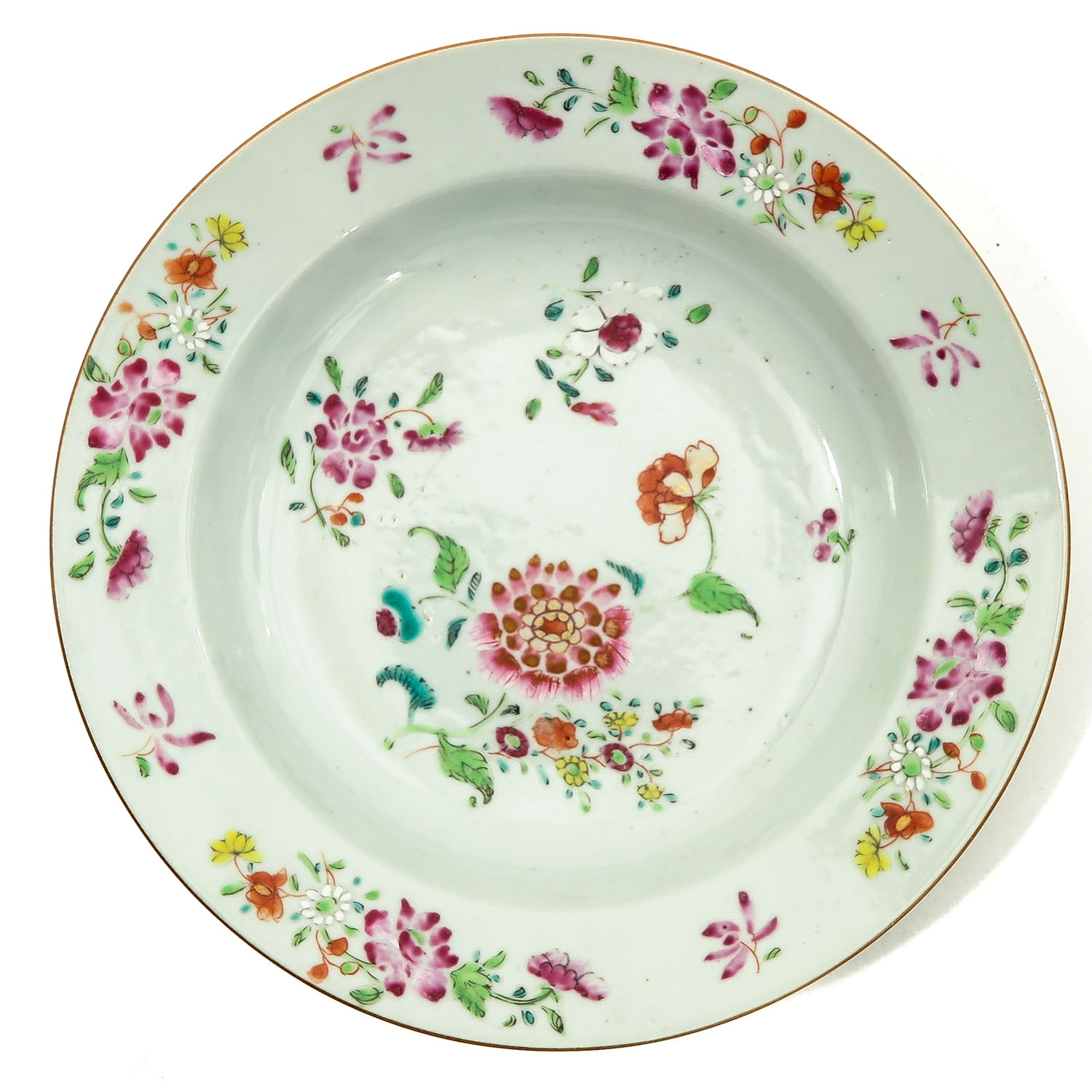 A Collection of 3 Famille Rose Plates - Image 5 of 10