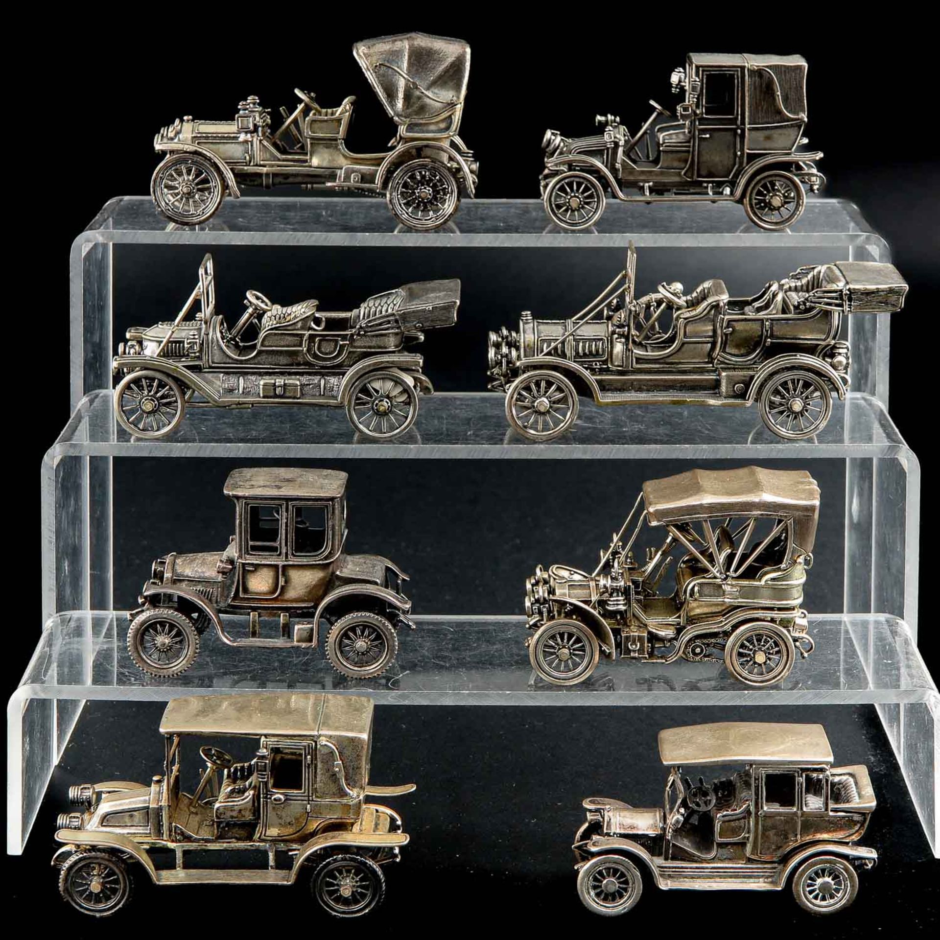 A Collection of 8 Miniature Cars