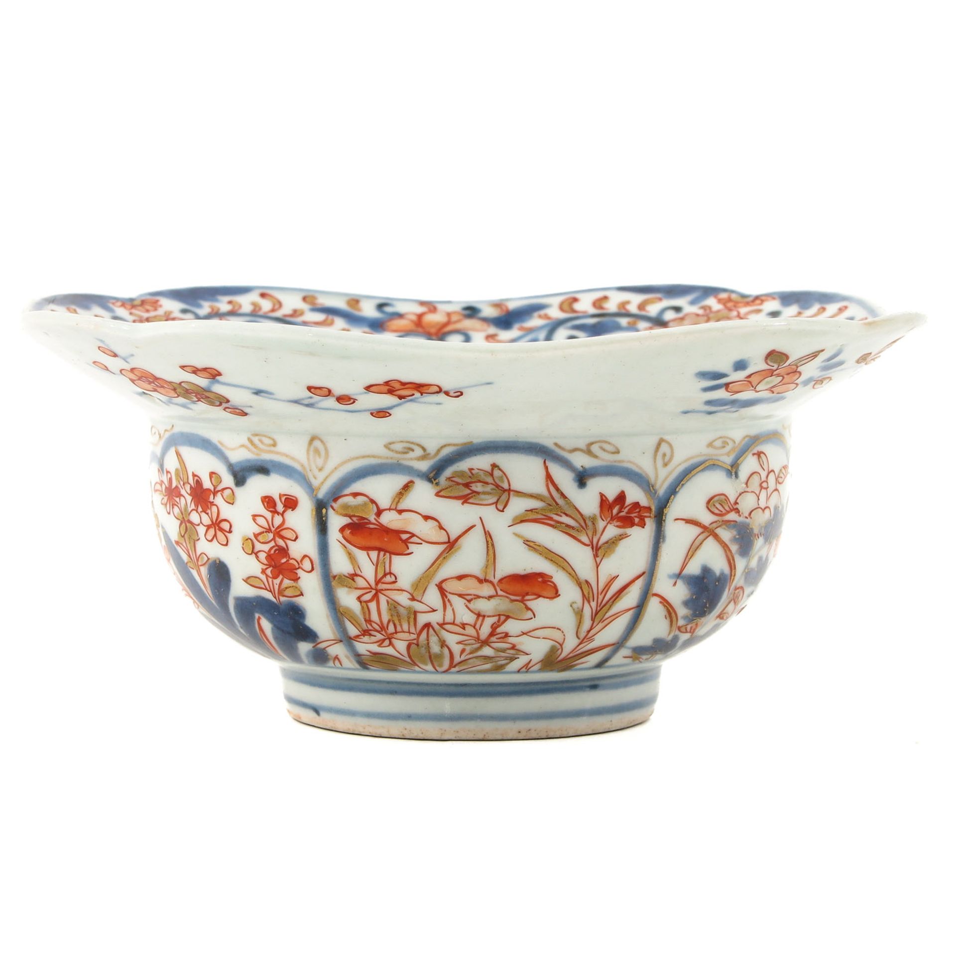 An Imari Flared Rim Bowl