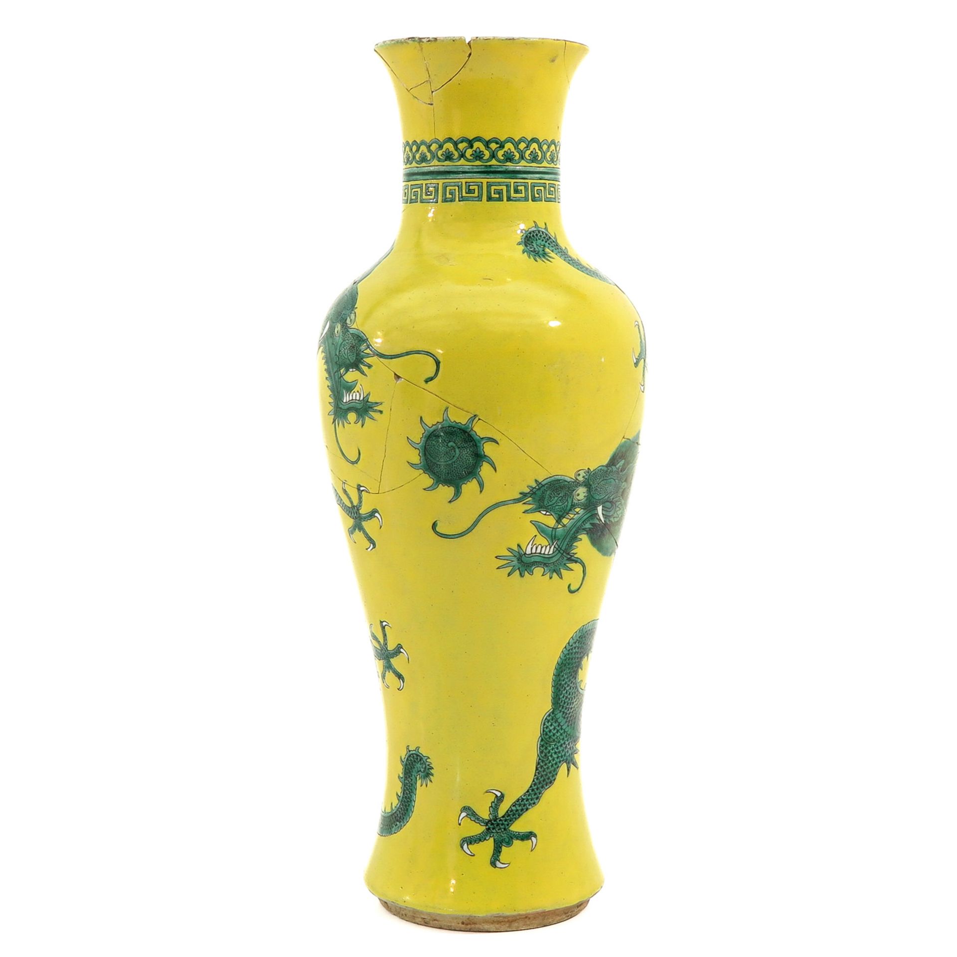 A Yellow and Green Dragon Vase - Image 3 of 10