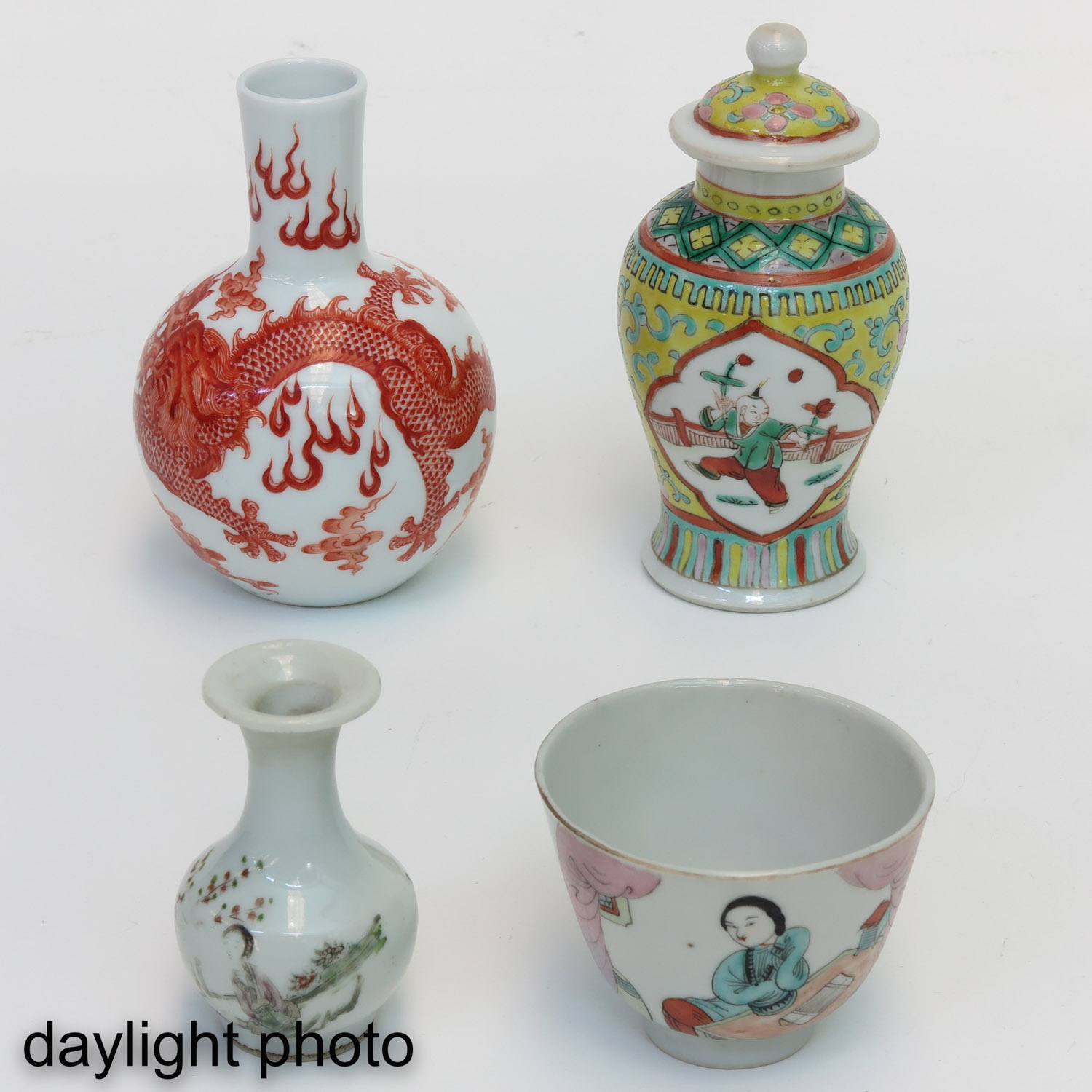 A Collection of Porcelain - Image 7 of 10