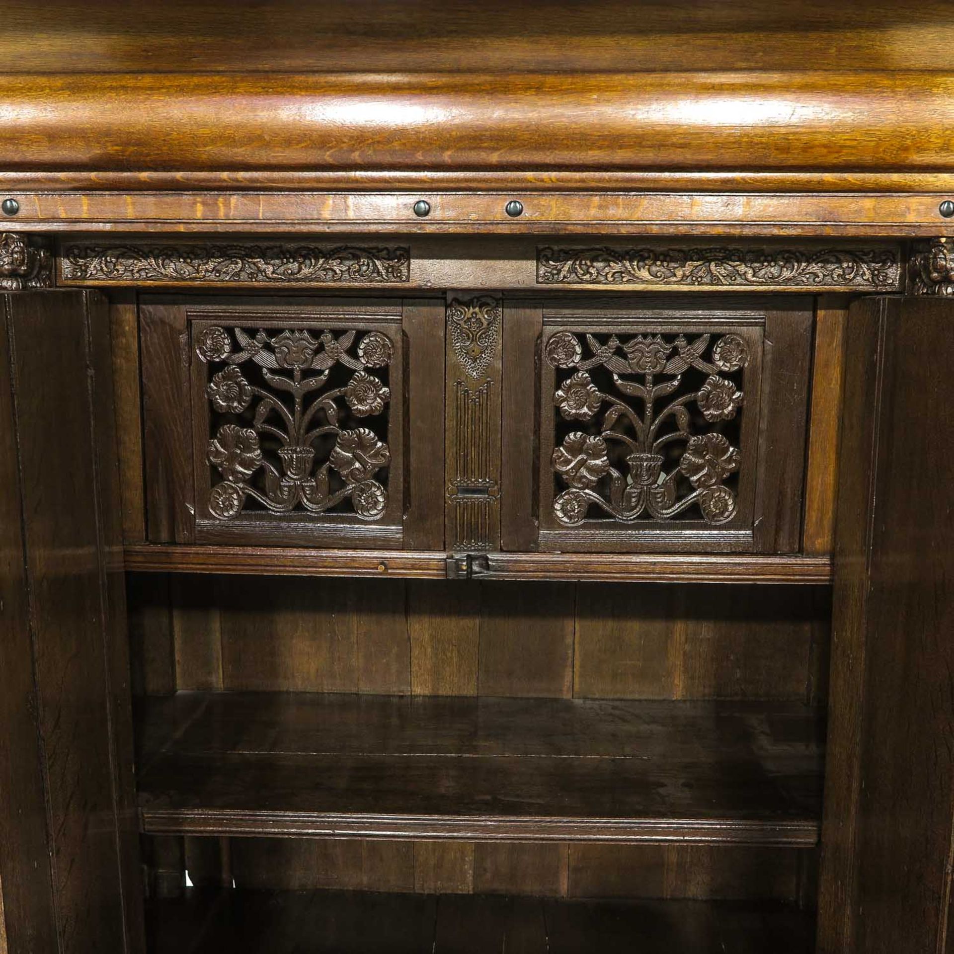 A 17th Century Oak Friesland Keefkast - Image 6 of 10