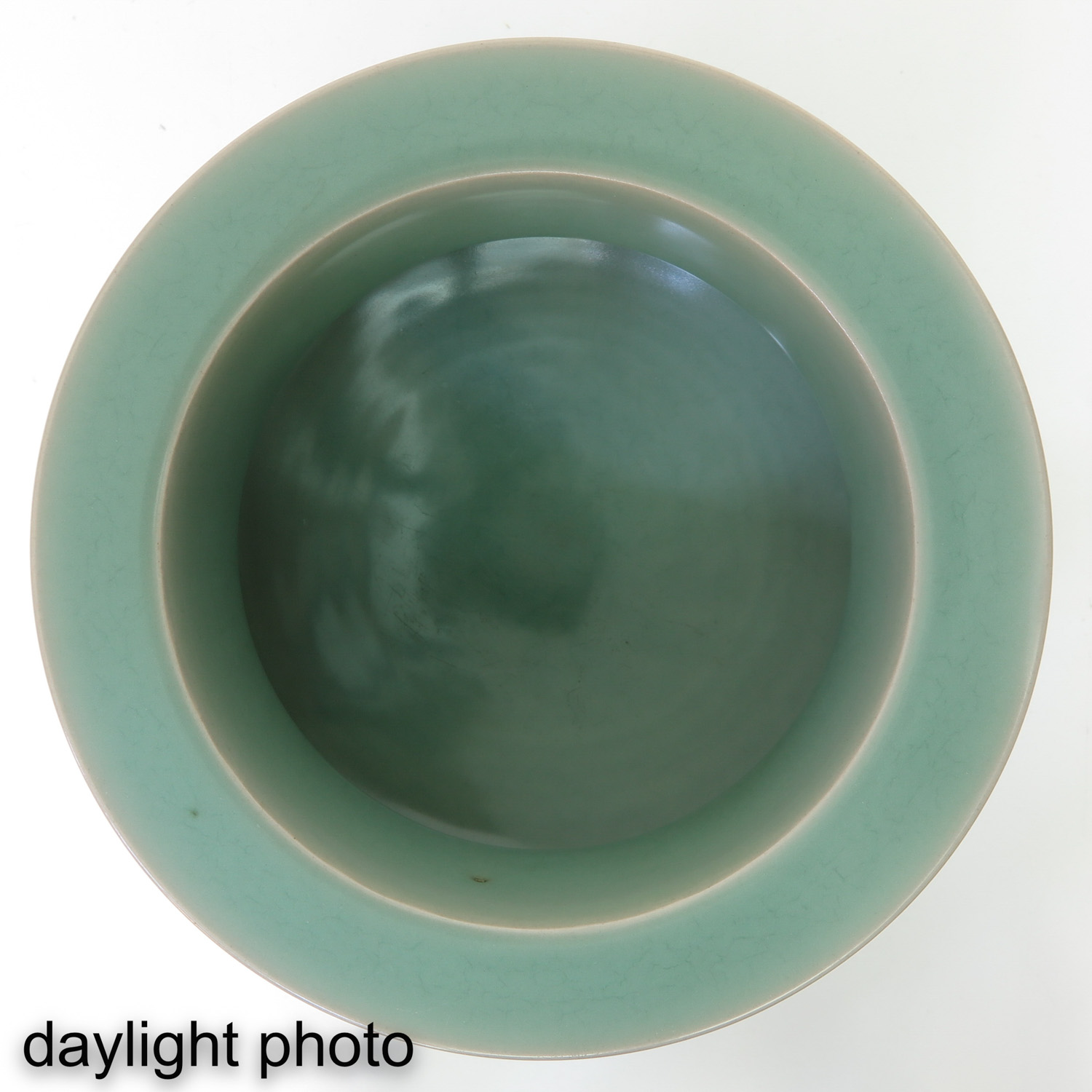 A Celadon Tripod Censer - Image 10 of 10