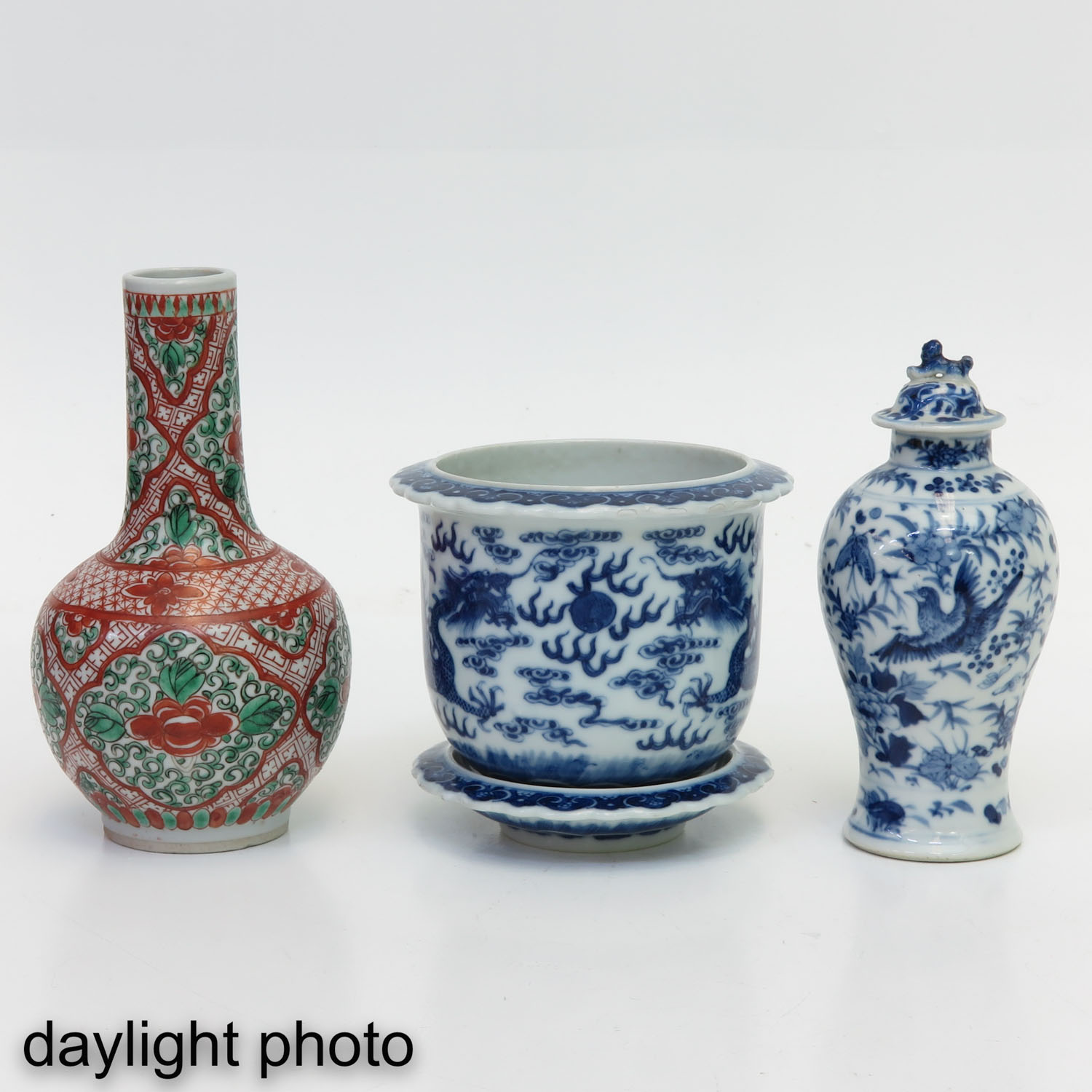 A Collectin of Porcelain - Image 7 of 10