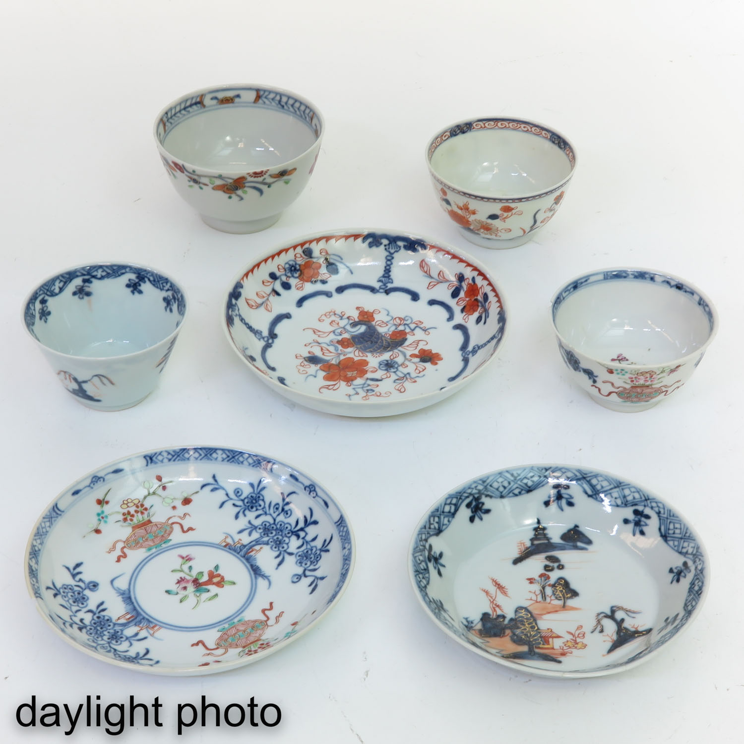 A Collection of Porcelain - Image 10 of 11