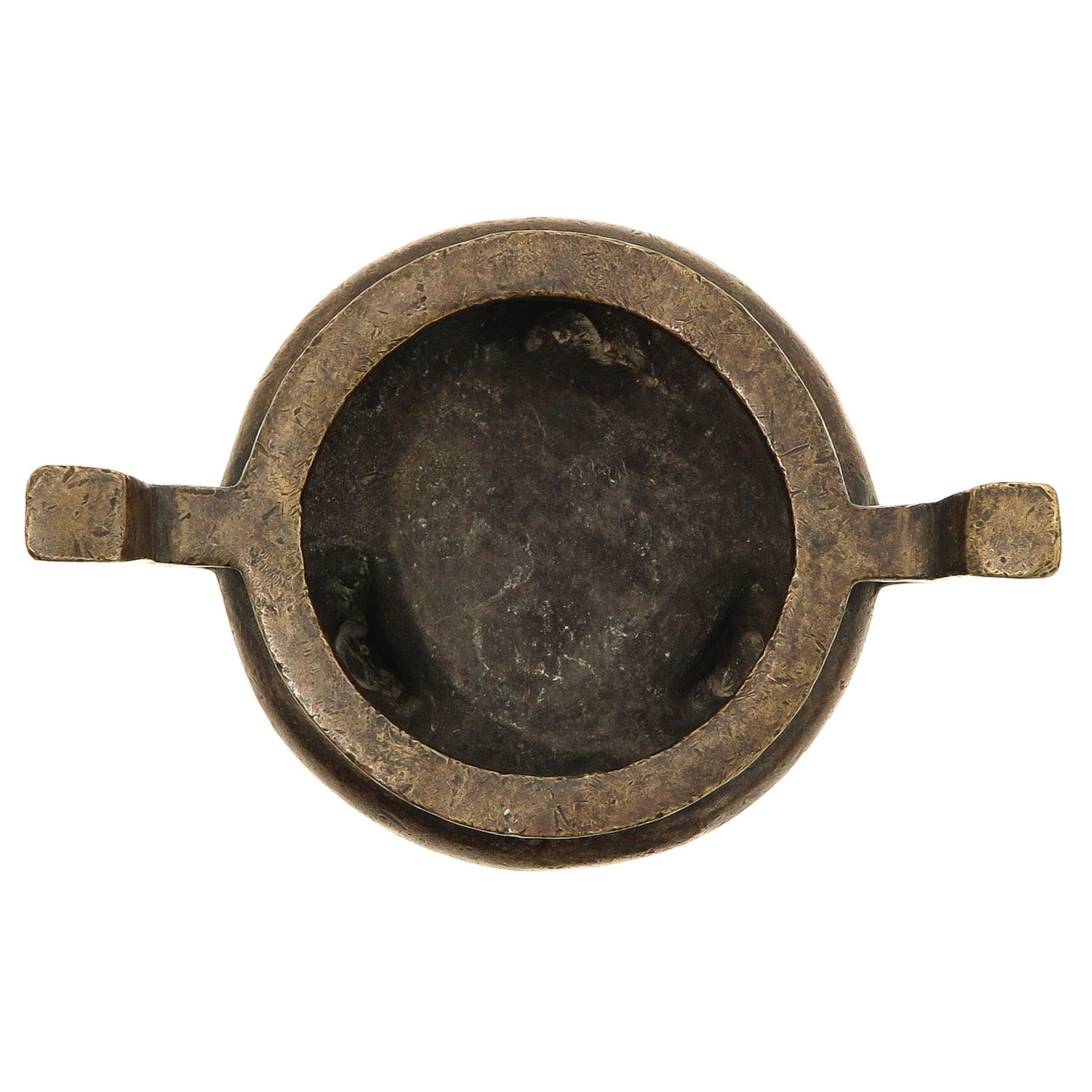 A Bronze Tripod Censer - Image 5 of 10