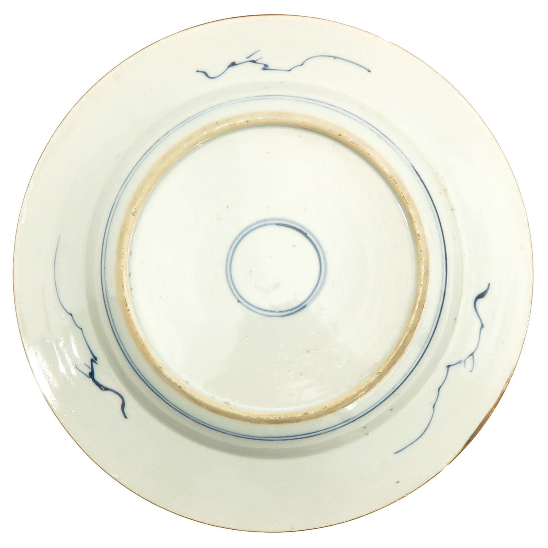 A Pair of Imari Plates - Image 4 of 9