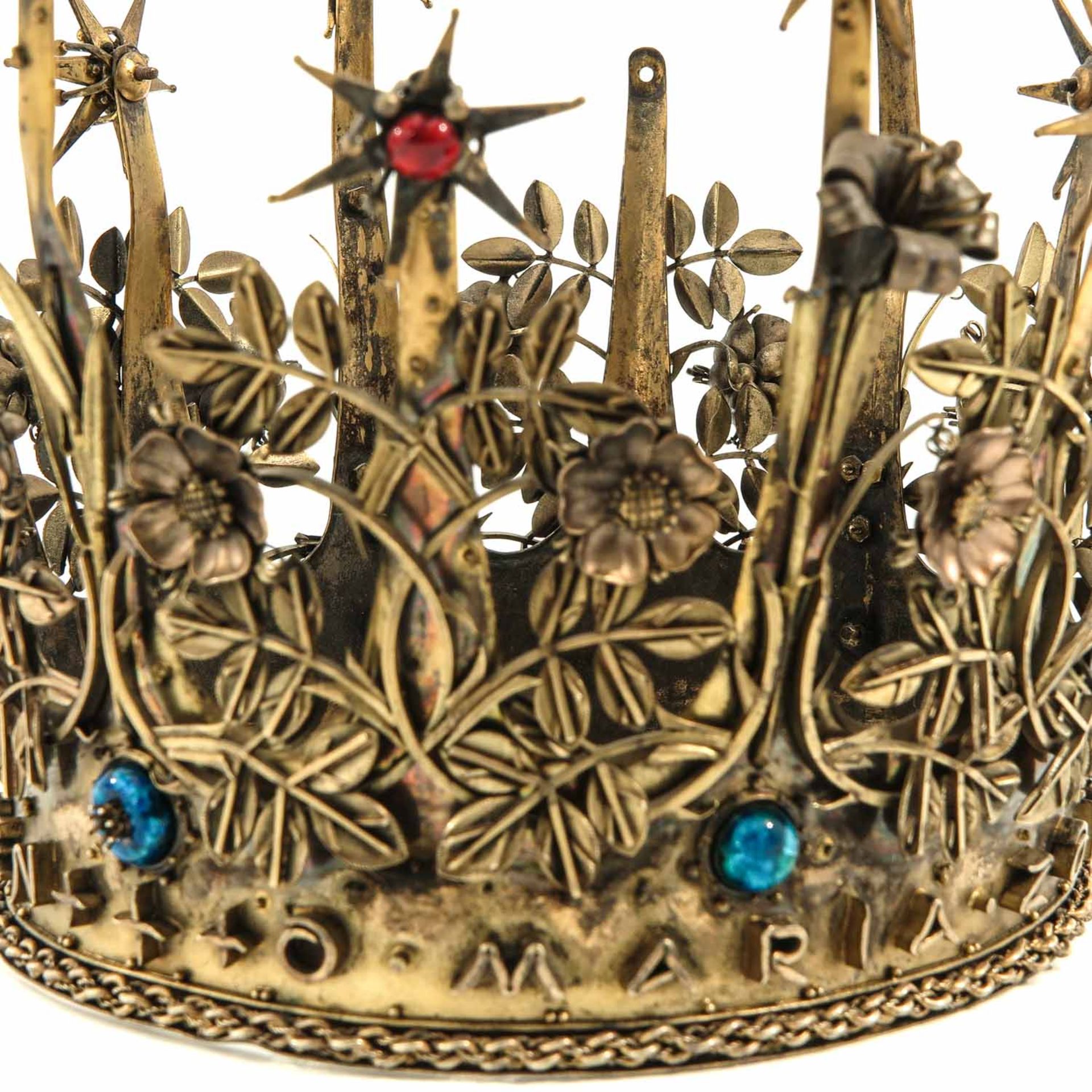 A Beautiful Crown for a Saint Sculpture - Image 8 of 9