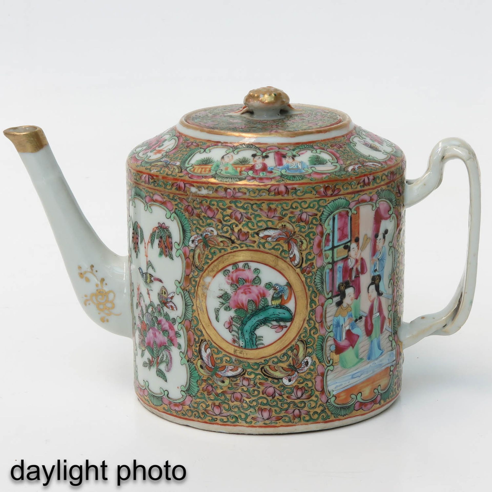 A Cantonese Teapot - Bild 7 aus 10