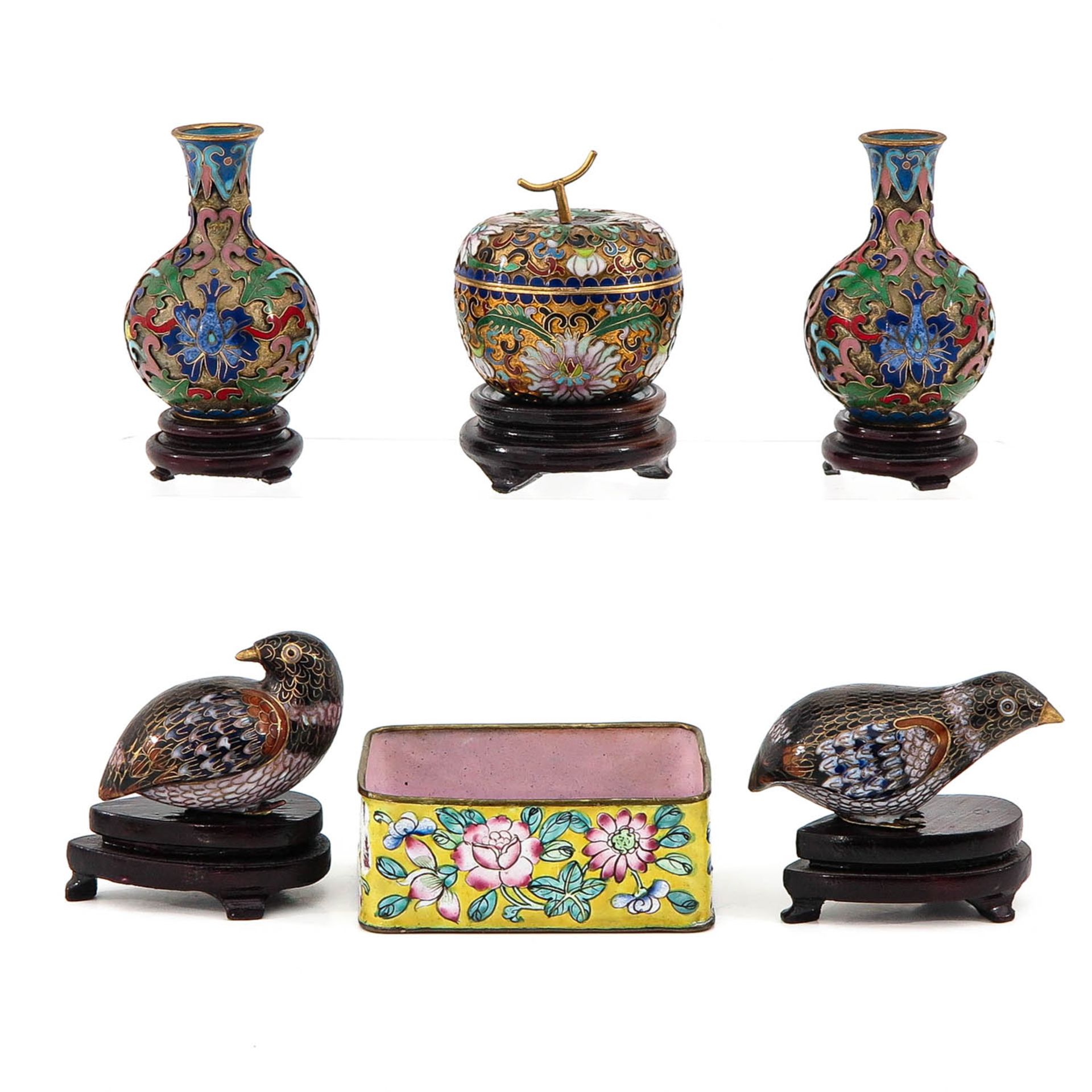 A Collection of Cloisonne Items - Bild 3 aus 10