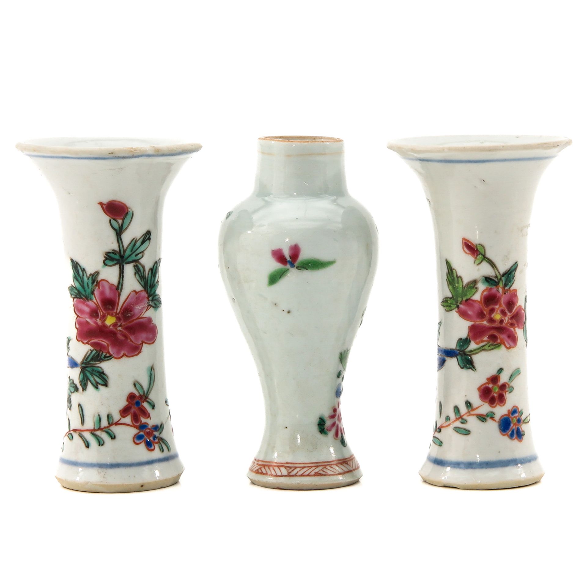 A Collection of 3 Miniature Garniture Vases - Image 3 of 9