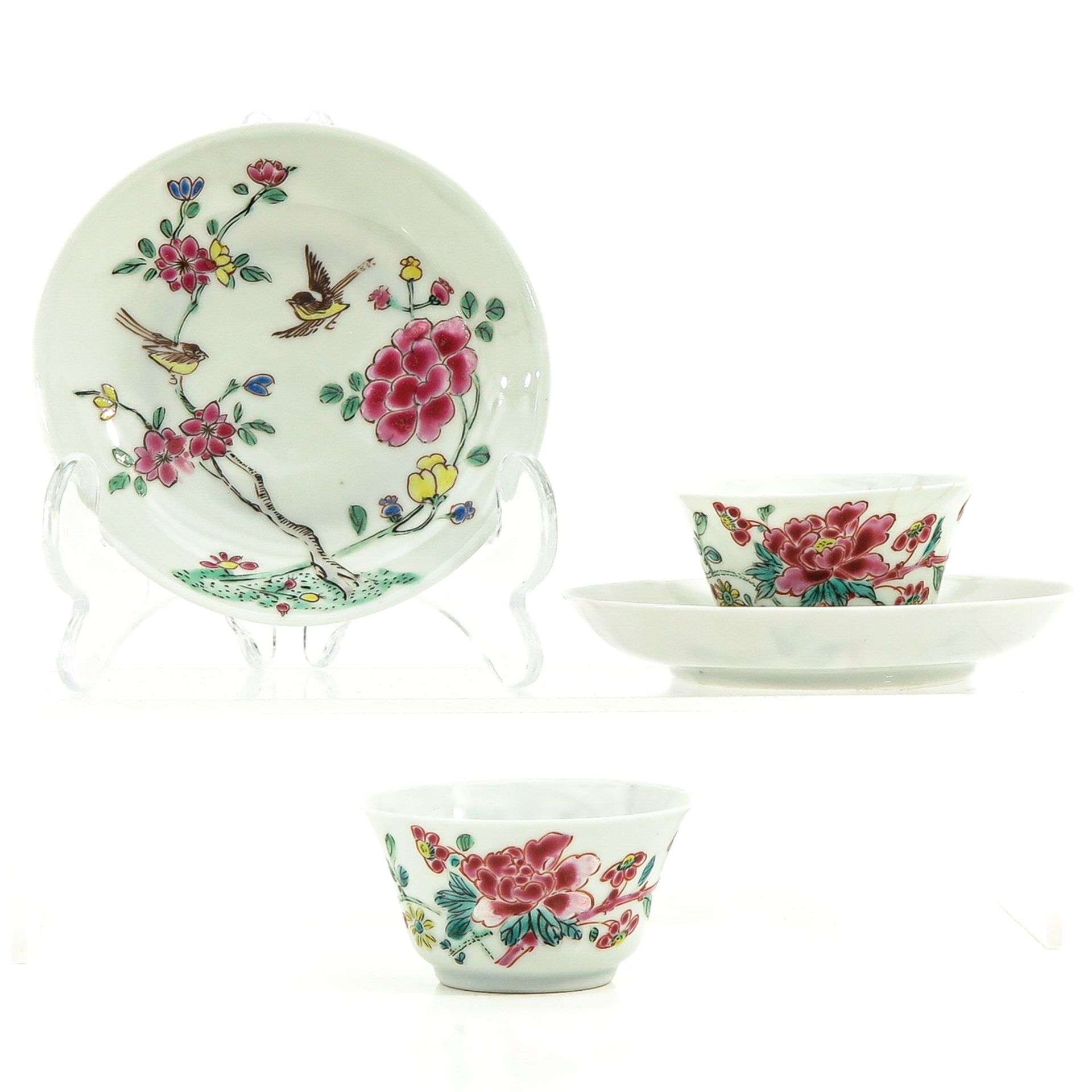 A Pair of Famille Rose Cups and Saucers