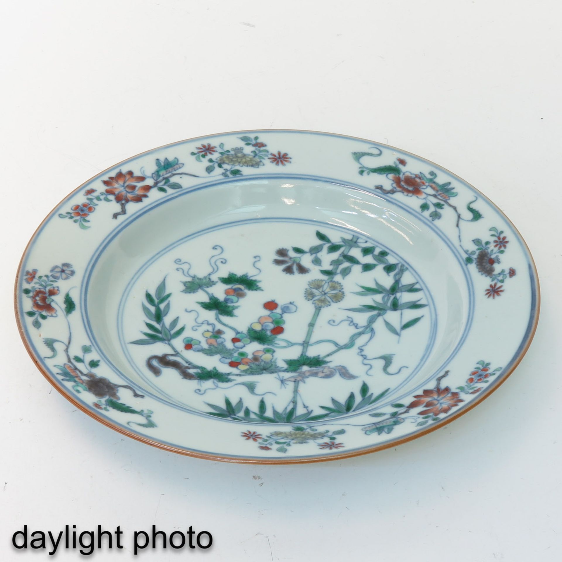 A Doucai Plate - Image 3 of 5