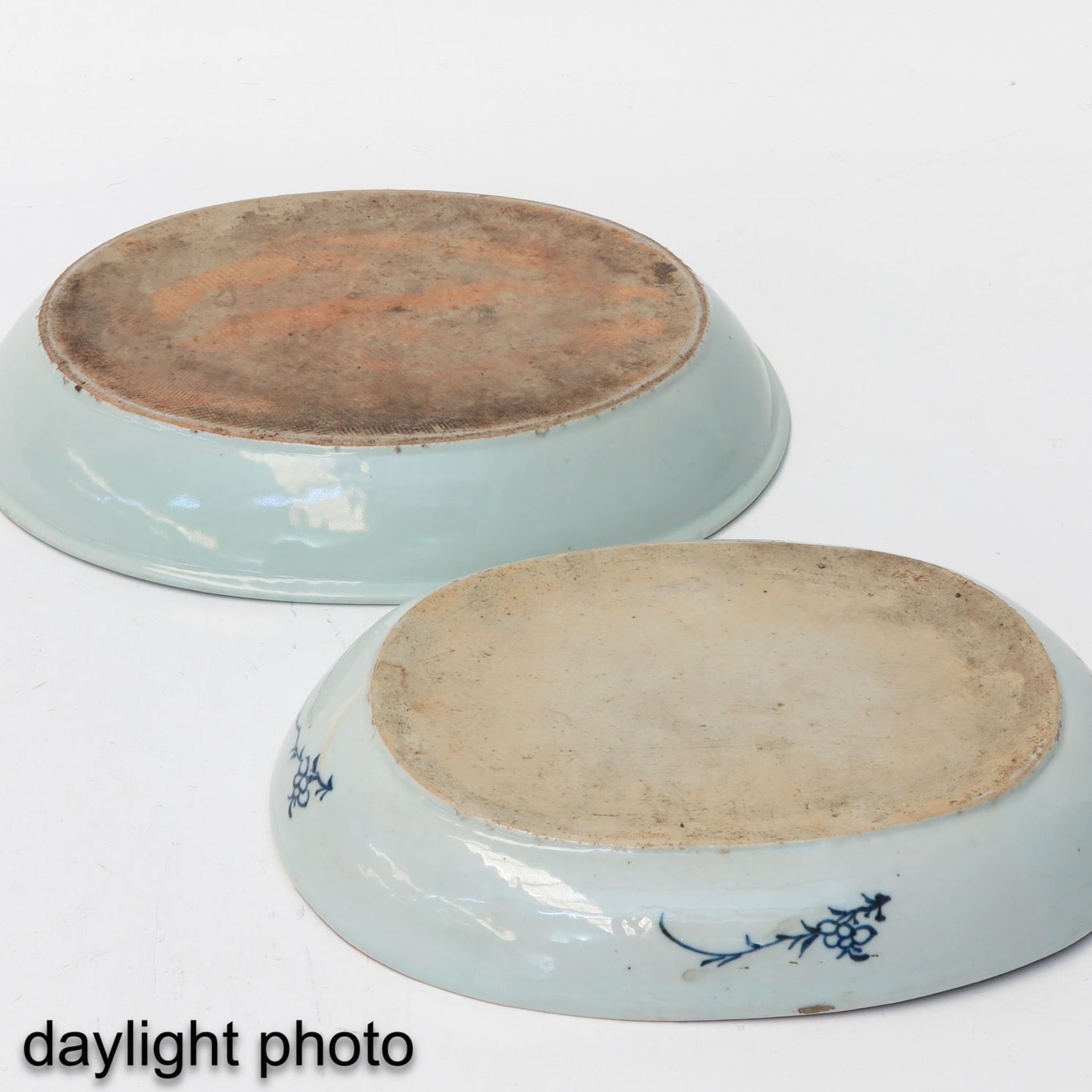 A Lot of 2 Blue and White Serving Dishes - Bild 8 aus 10