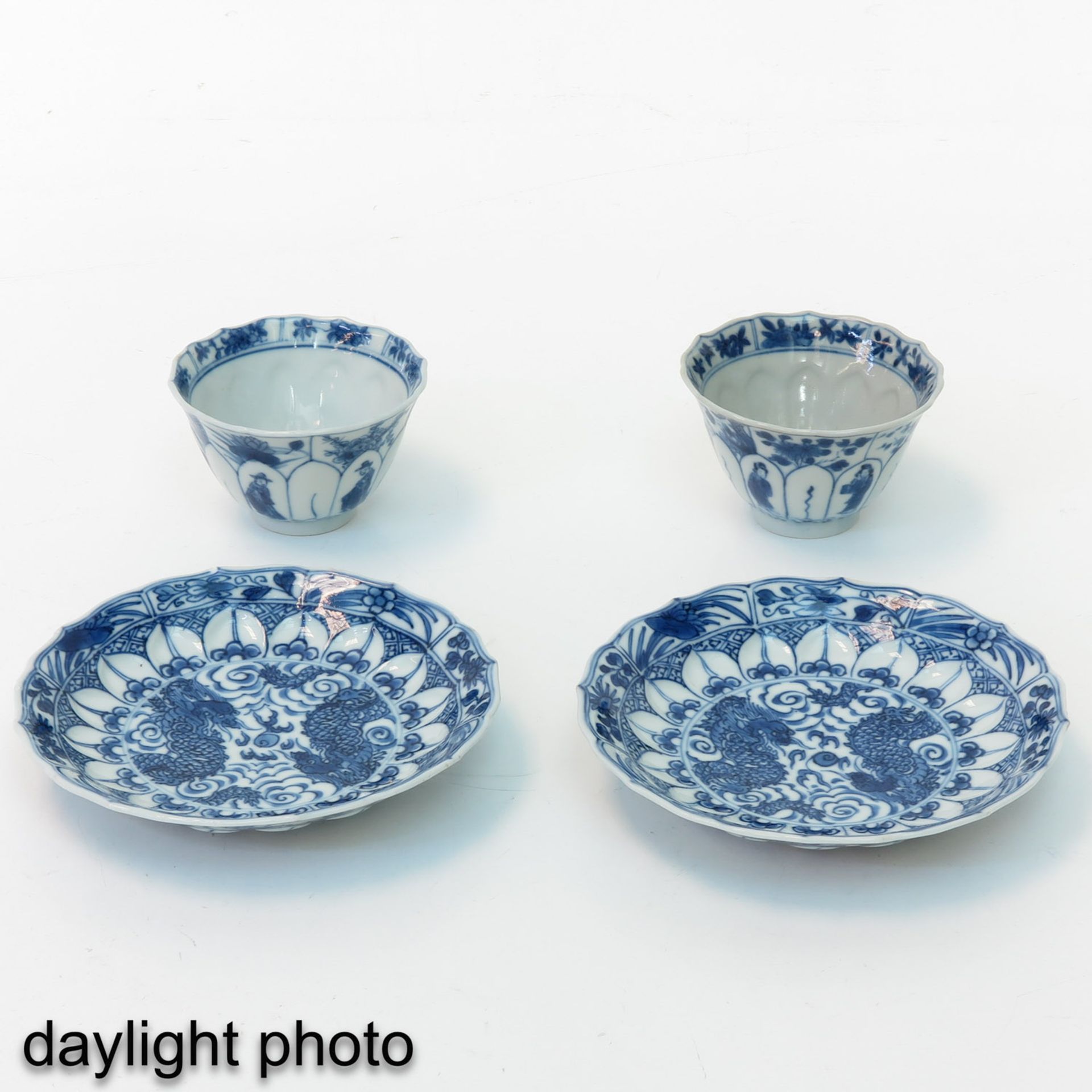 A Pair of Cups and Saucers - Bild 9 aus 10