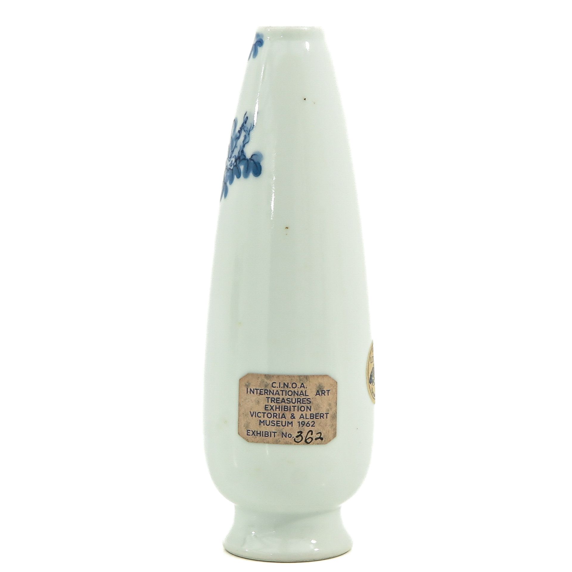 A Blue and White Vase - Image 3 of 10