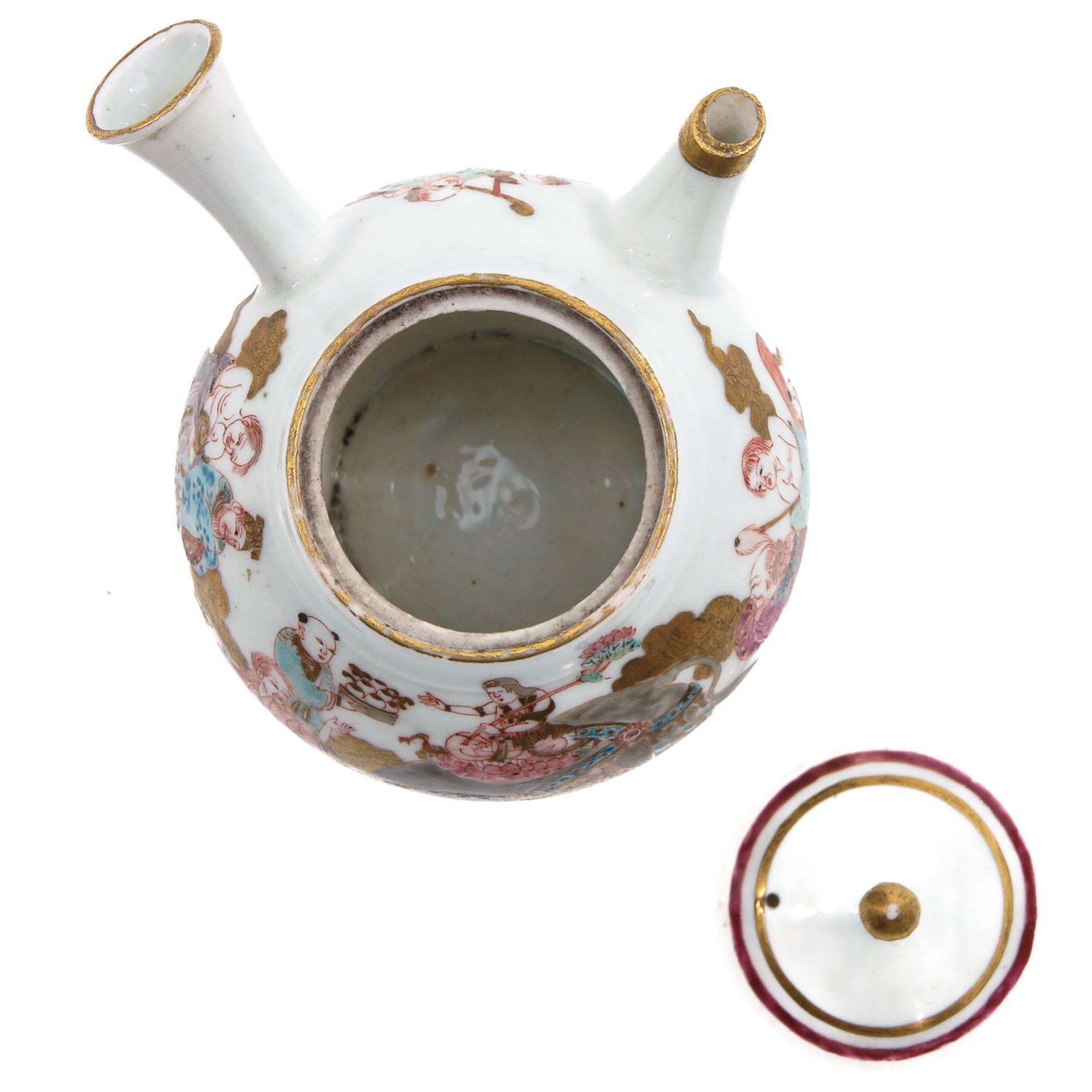 A Small Famille Rose Teapot - Bild 5 aus 10