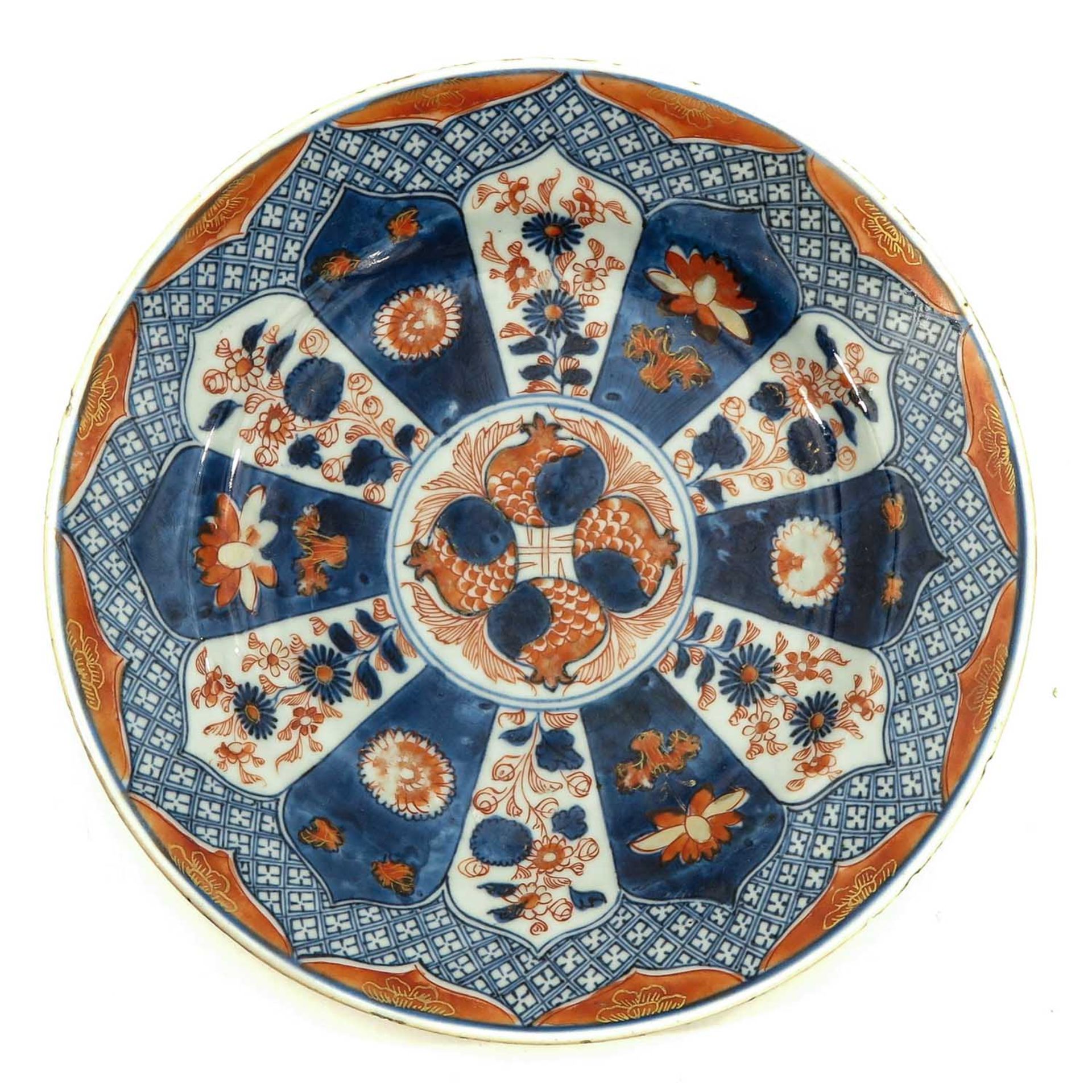 A Collection of 5 Imari Plates - Image 7 of 10