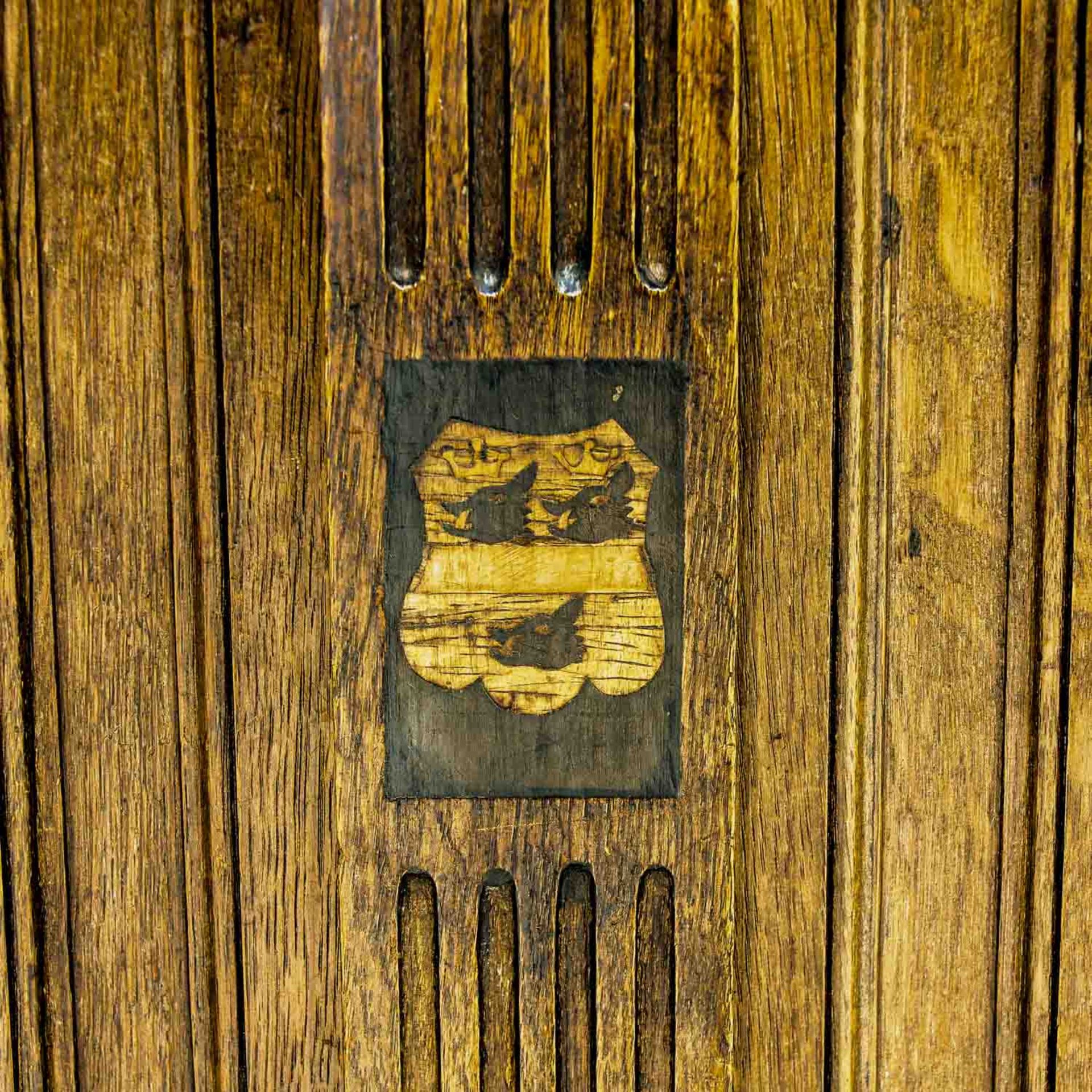 An 18th Century Oak Bar Cabinet - Image 8 of 10