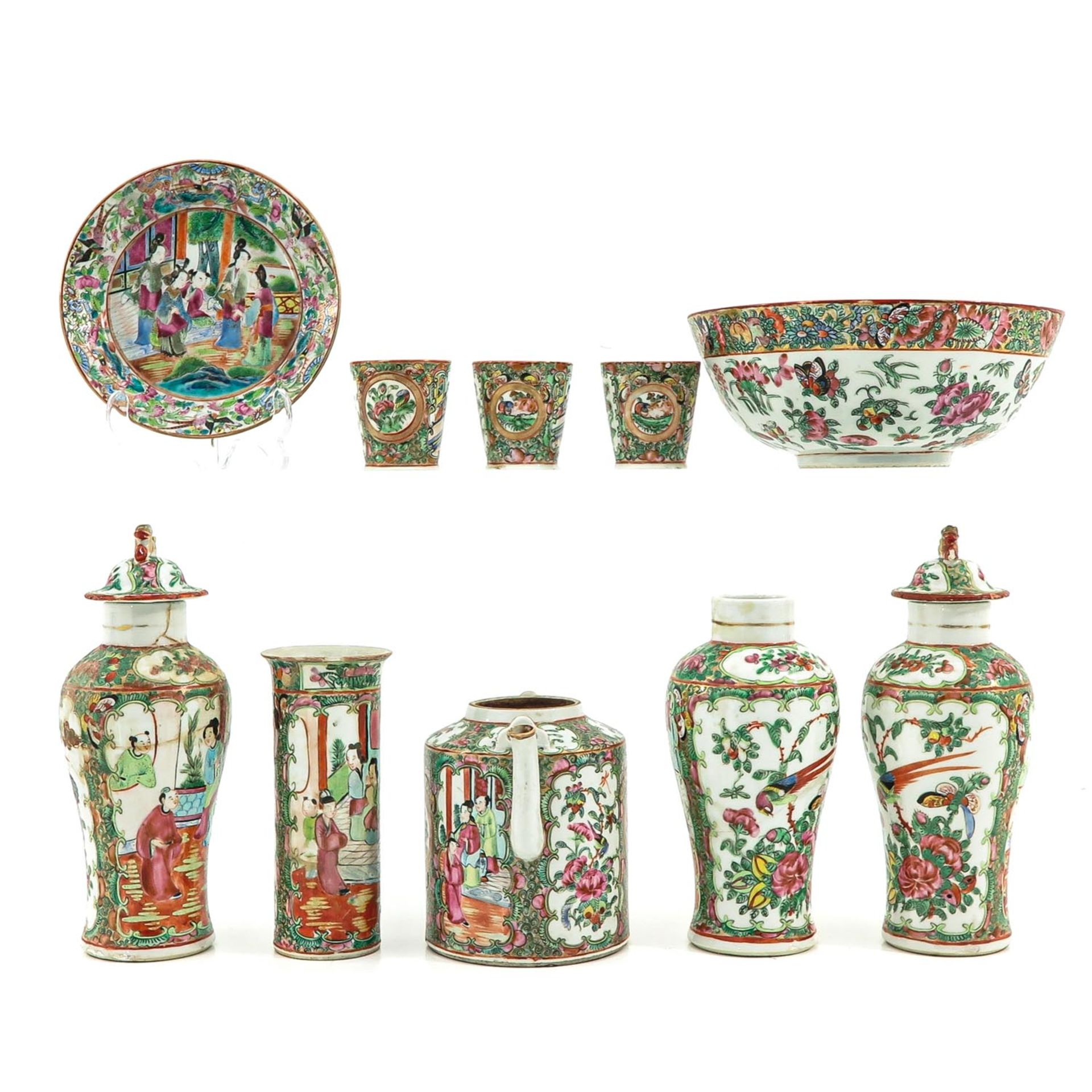 A Collection of Cantonese Porcelain - Bild 4 aus 9