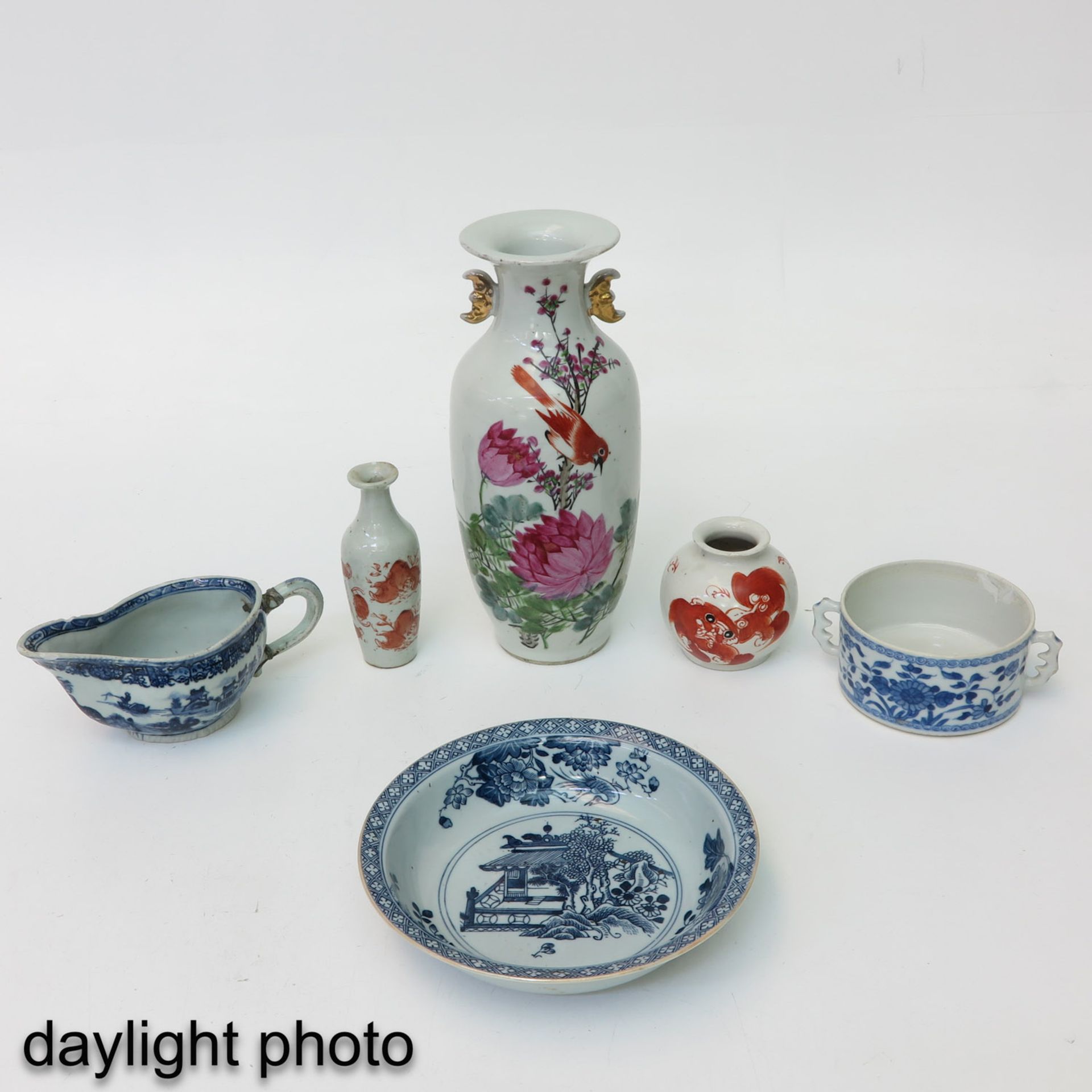 A Collection of Porcelain - Bild 7 aus 10