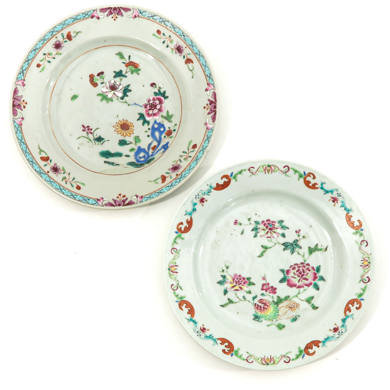 A Collection of 4 Famille Rose Plates - Image 5 of 10