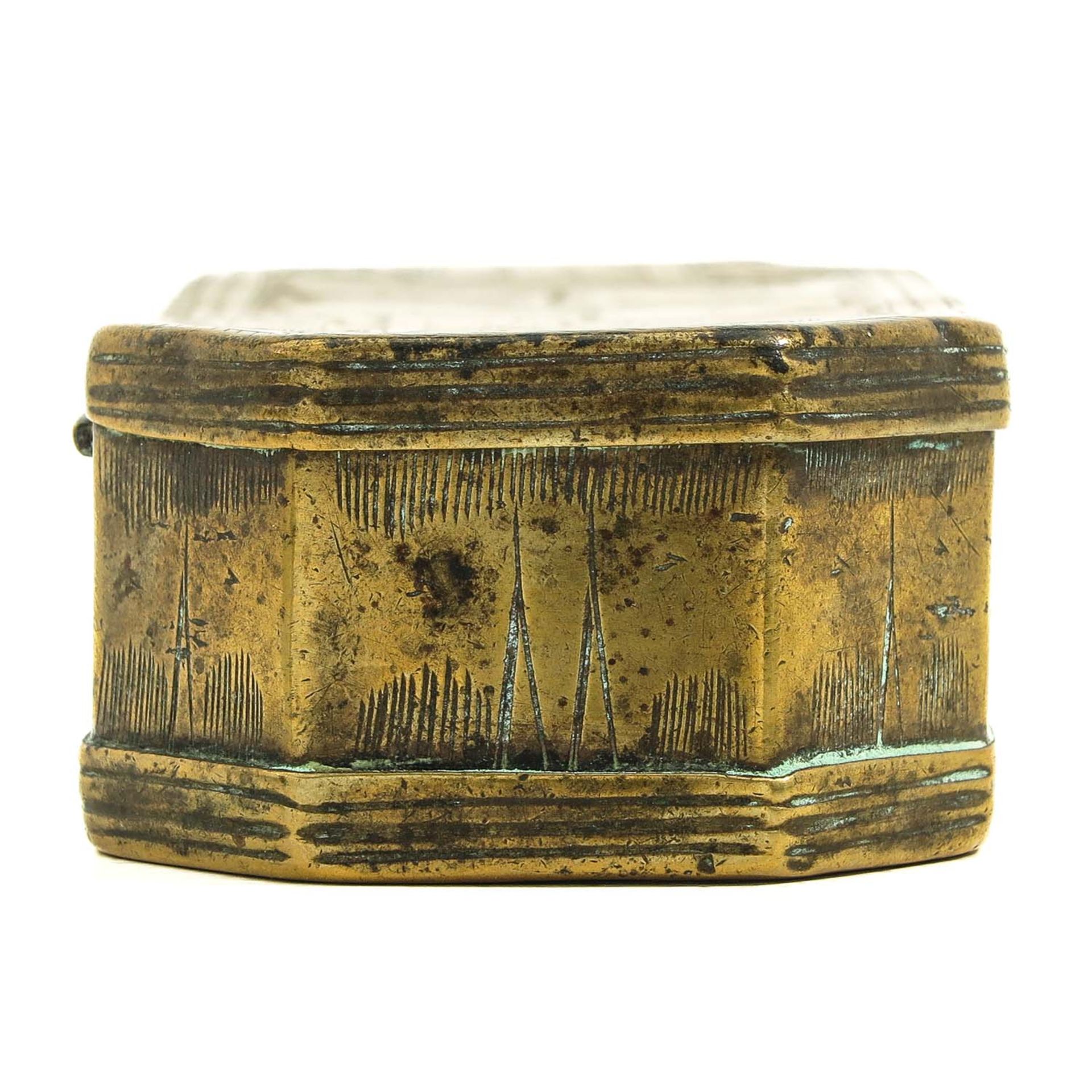 An 18th Century Dutch Tobacco Box - Image 4 of 7