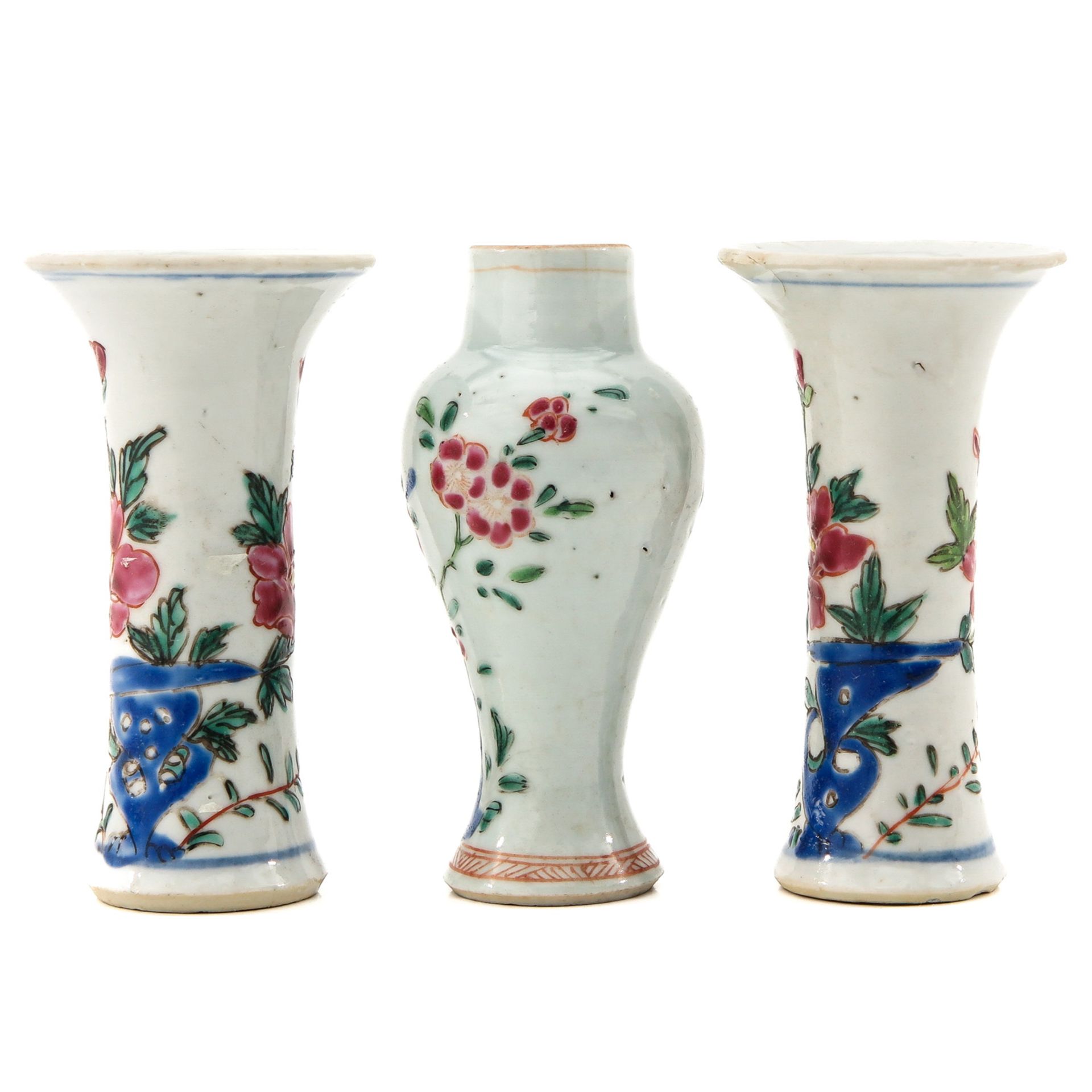 A Collection of 3 Miniature Garniture Vases - Image 2 of 9