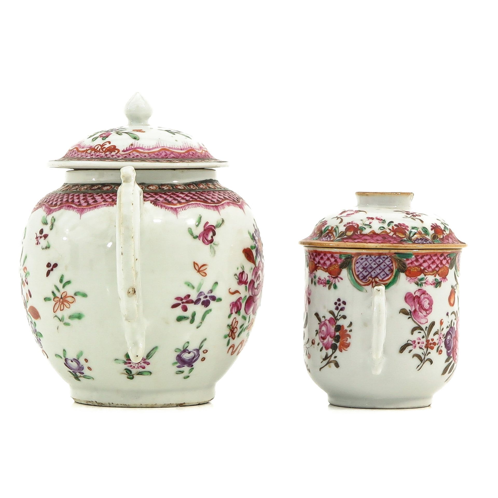 A Famille Rose Teapot and Covered Sugar Pot - Bild 2 aus 10