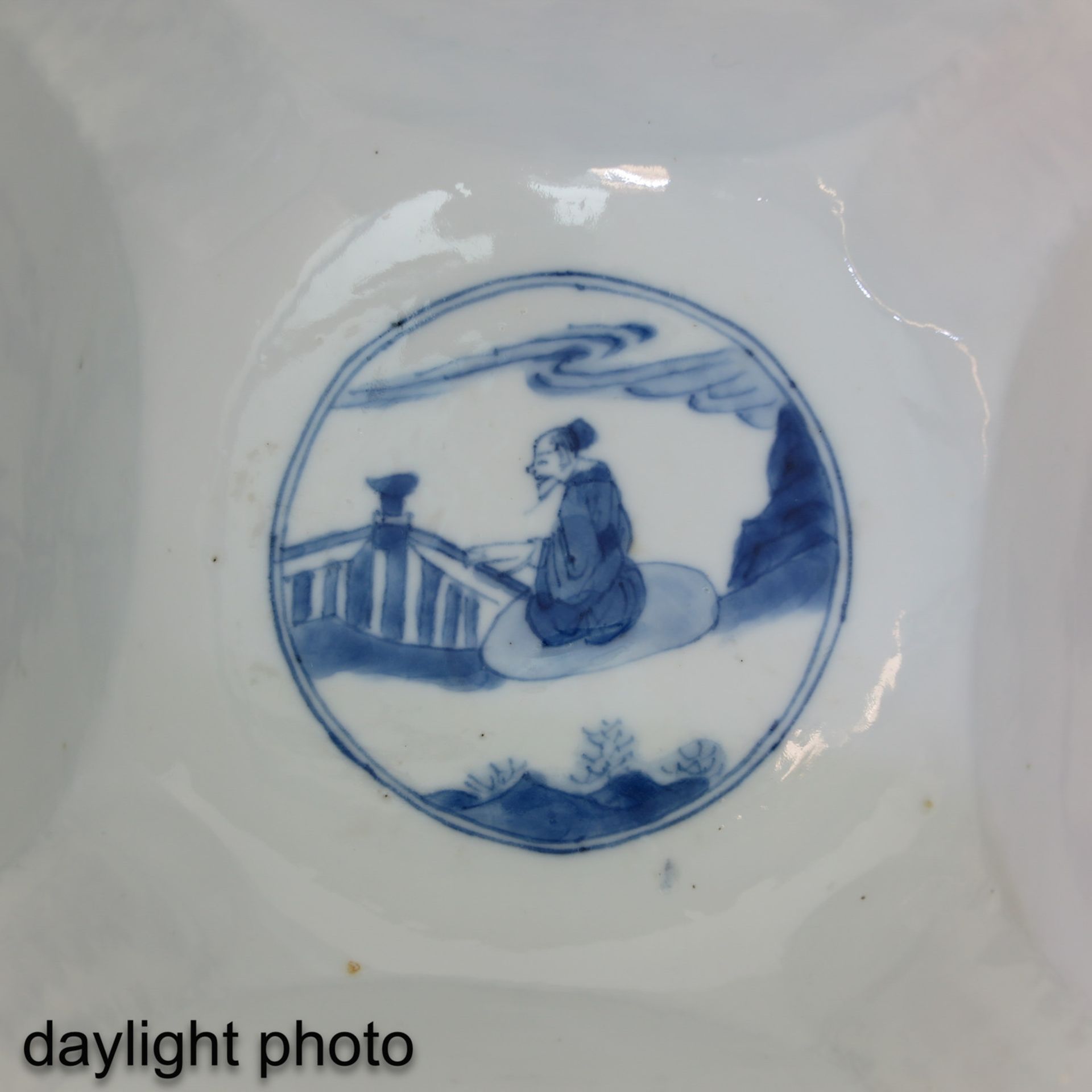 A Blue and White Bowl - Image 10 of 10