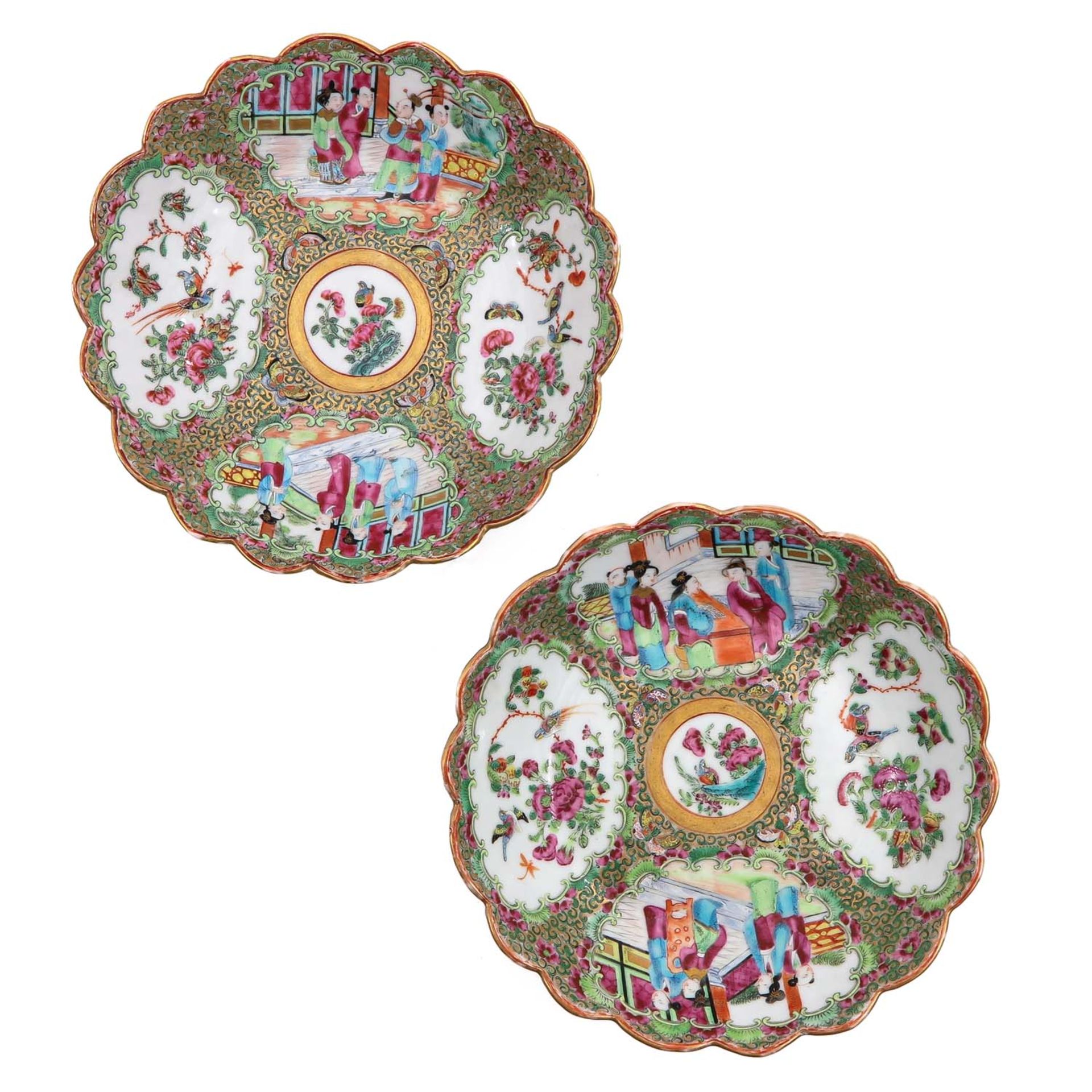 A Pair of Cantonese Plates - Image 2 of 10