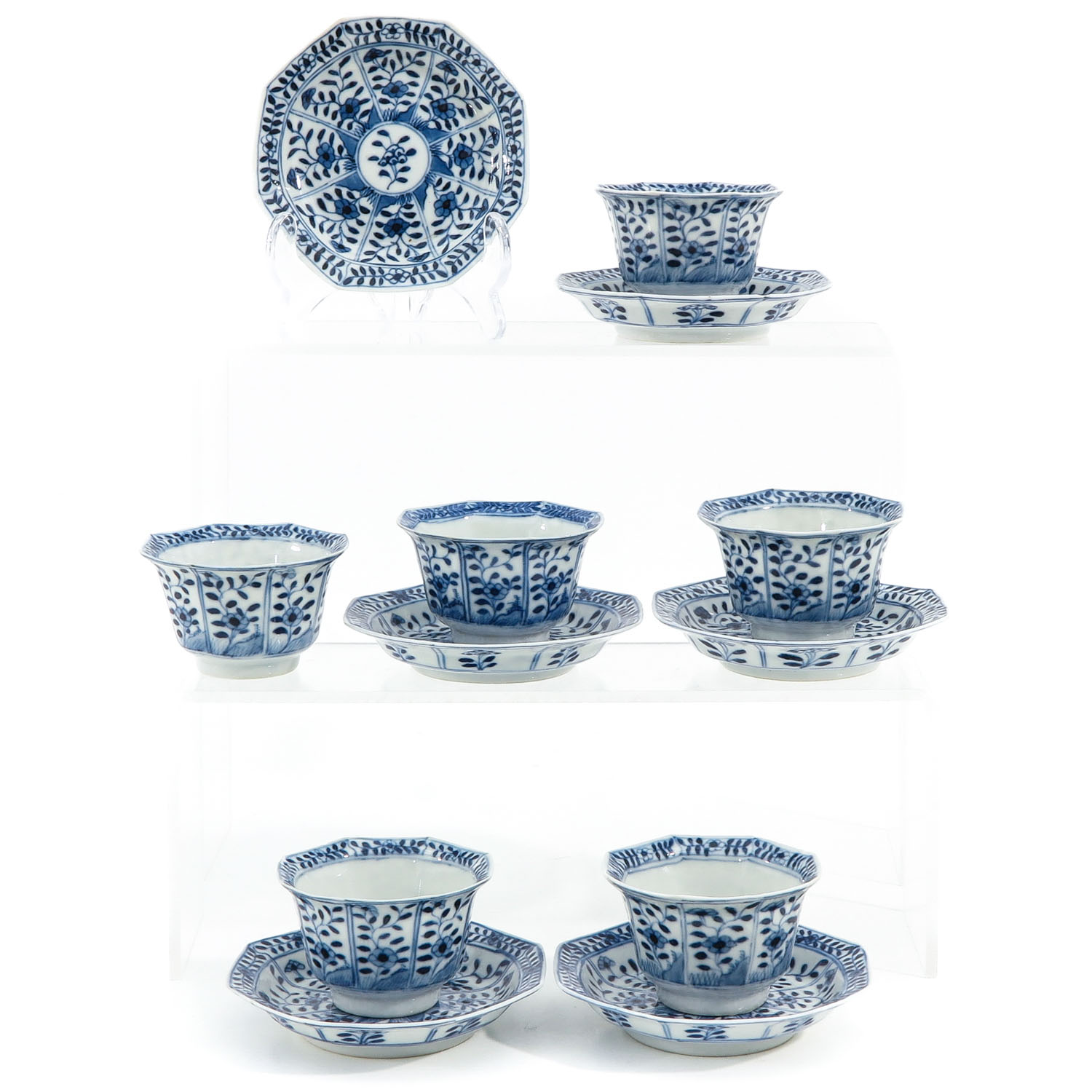 A Collection of 6 Cups and Saucers