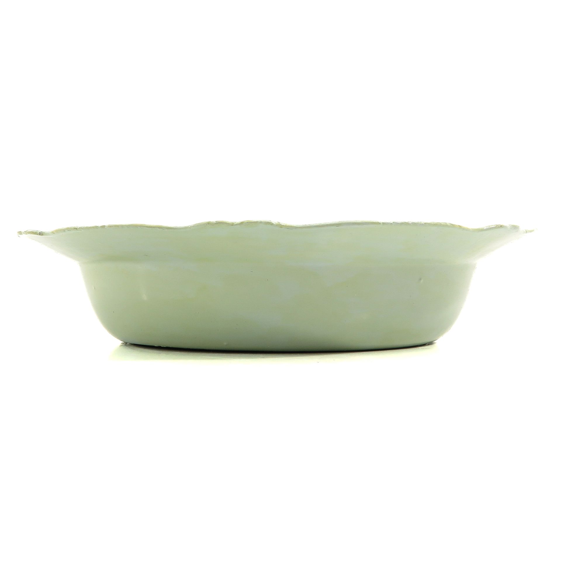 A Famille Rose Serving Bowl - Bild 2 aus 10