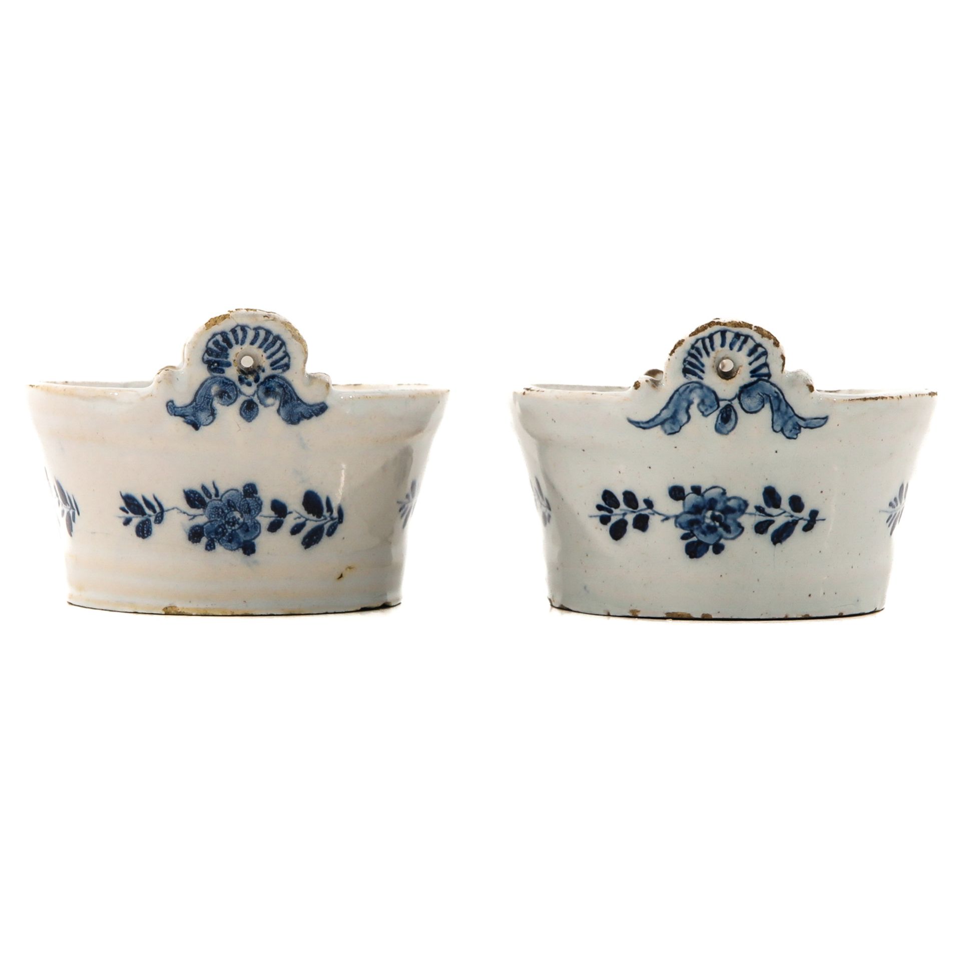 A Pair of Delft 18th Century Butter Dishes - Image 2 of 8