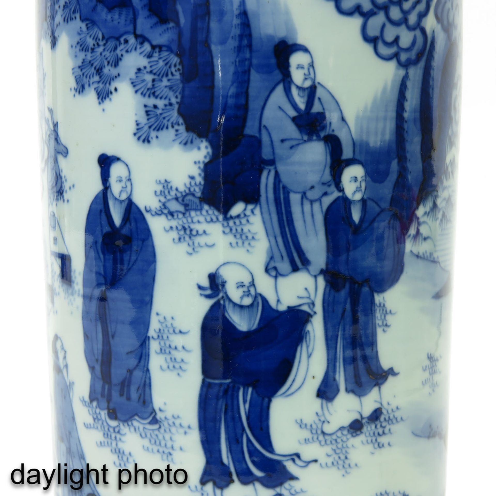 A Blue and White Vase - Image 9 of 9