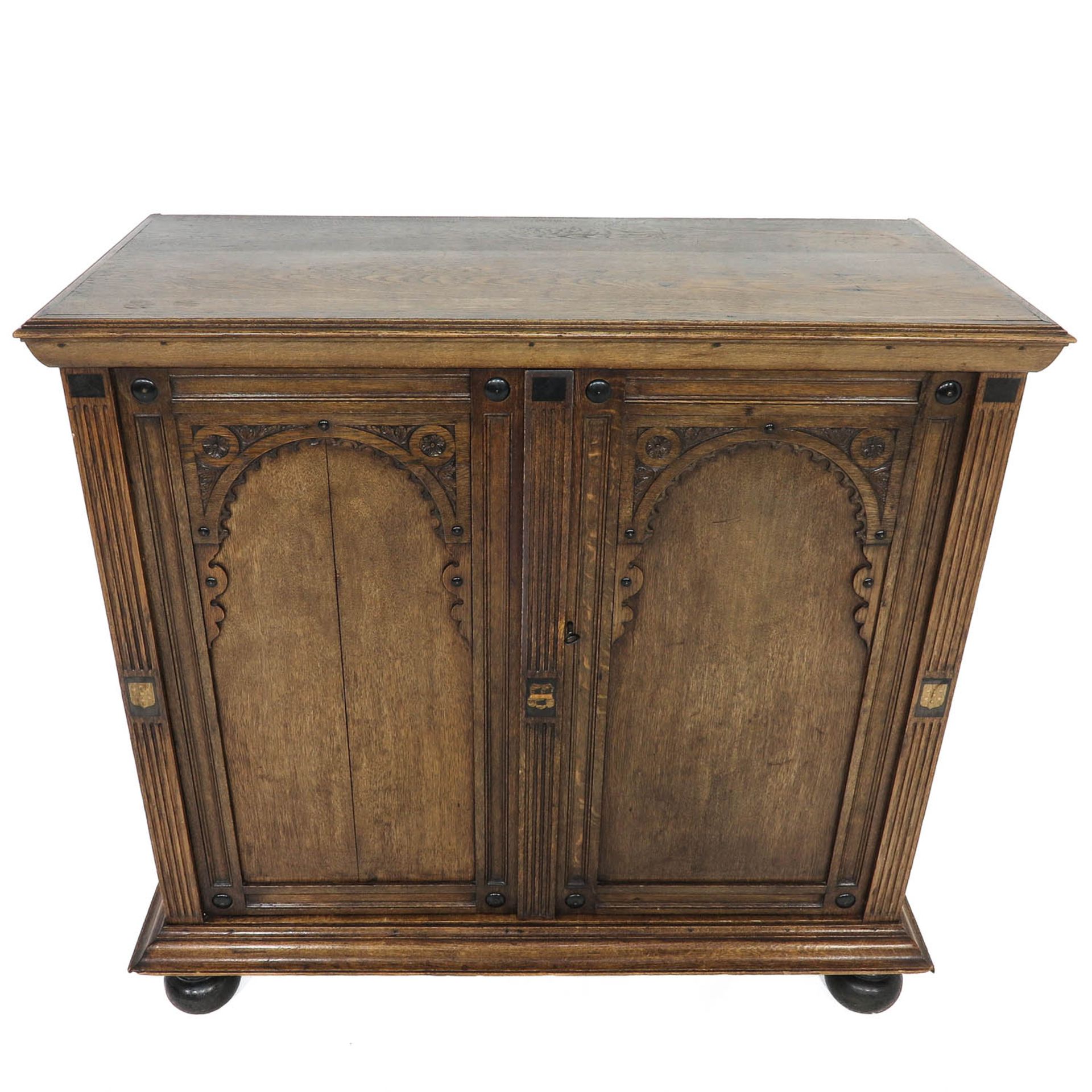 An 18th Century Oak Bar Cabinet - Image 4 of 10