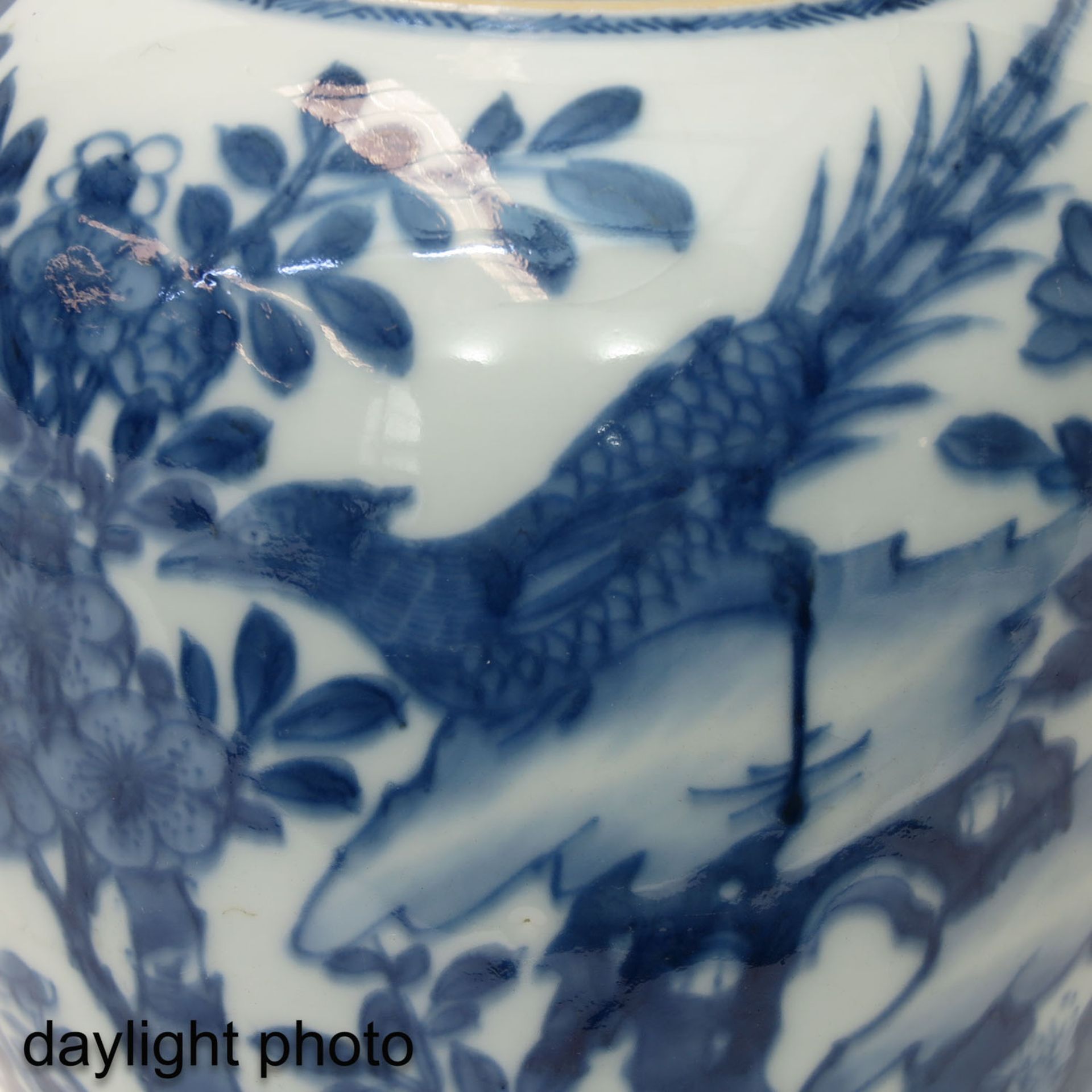 A Pair of Blue and White Ginger Jars - Image 9 of 10