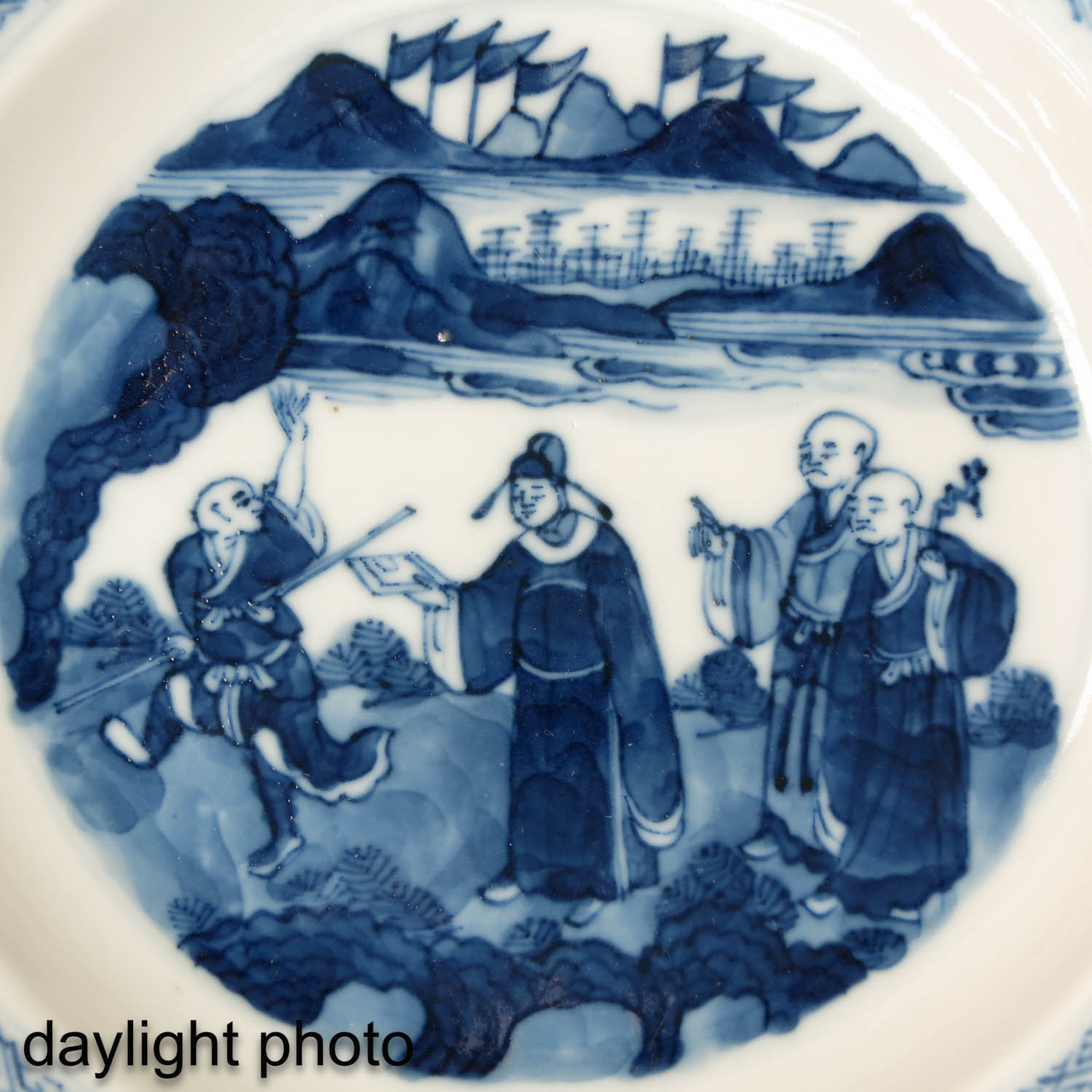 A Blue and White Plate - Image 6 of 6