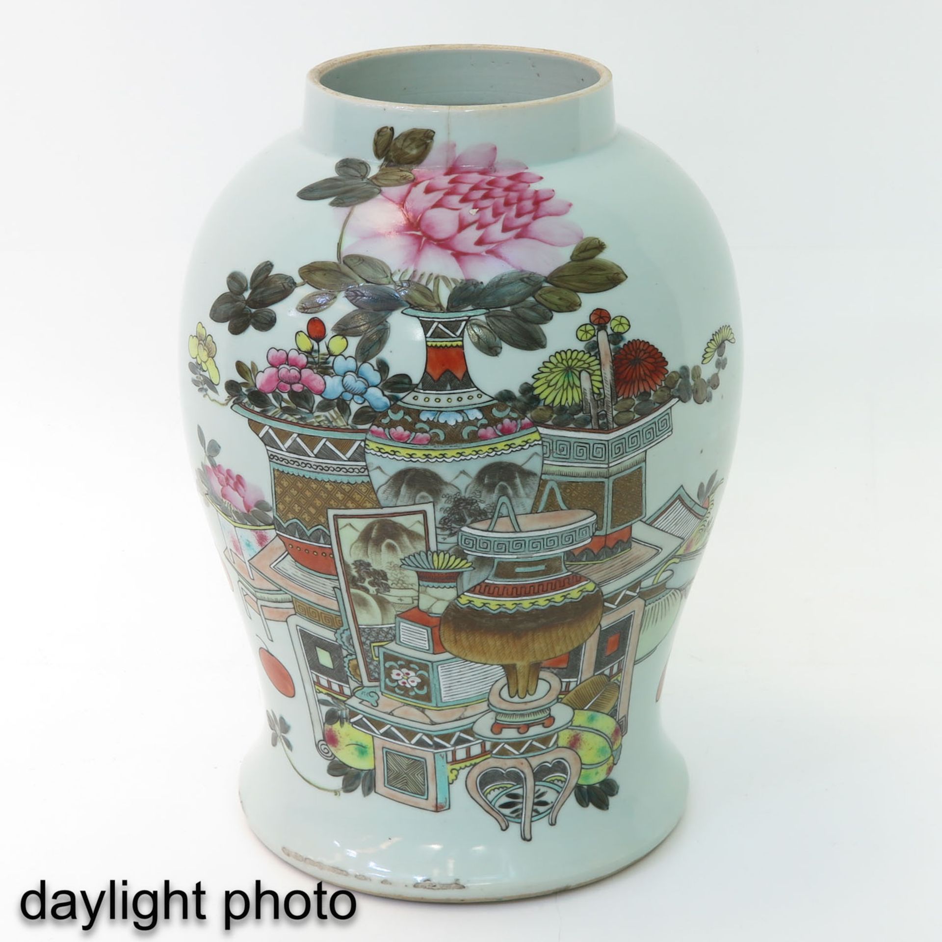 A Polychrome Decor Jar - Image 7 of 10