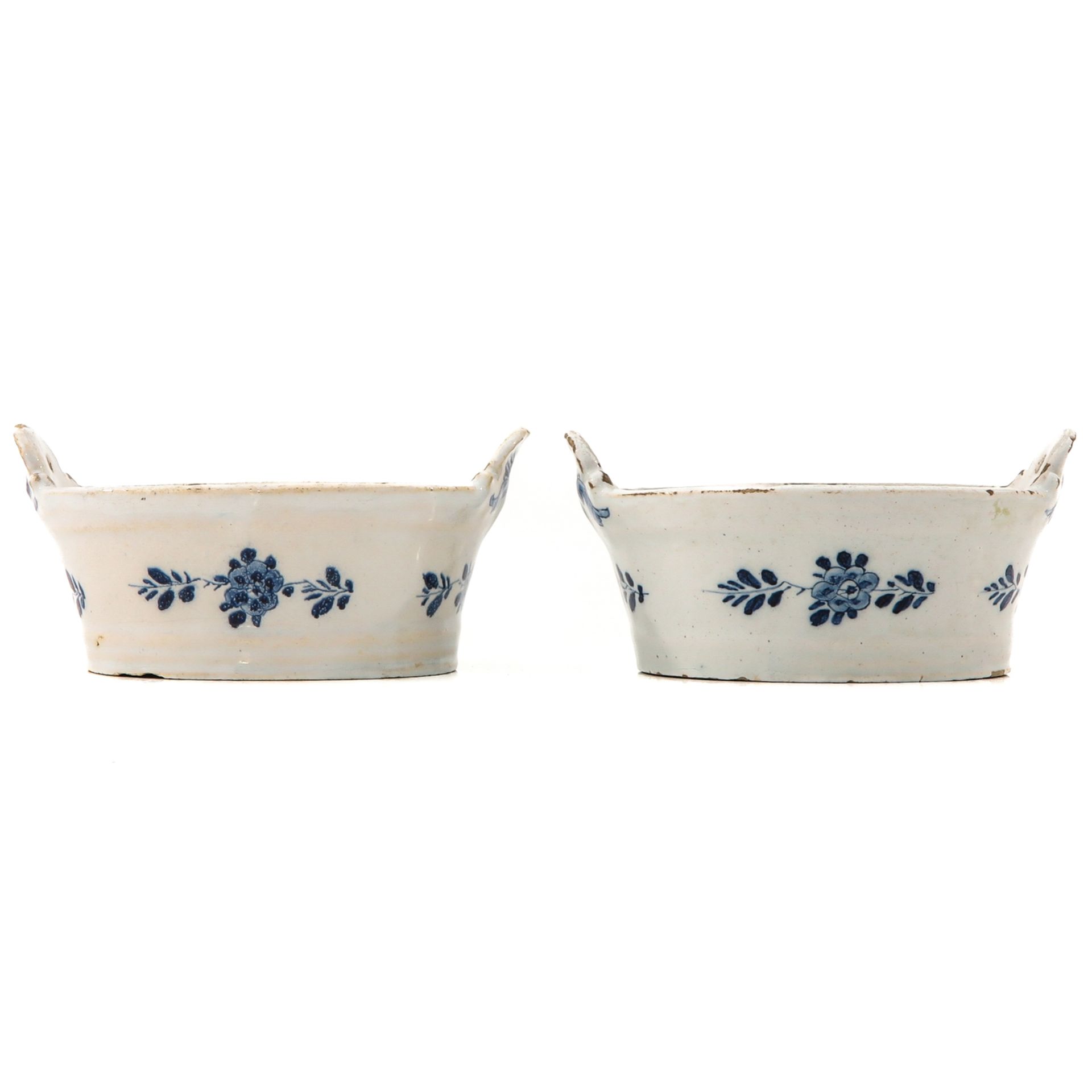 A Pair of Delft 18th Century Butter Dishes - Image 3 of 8