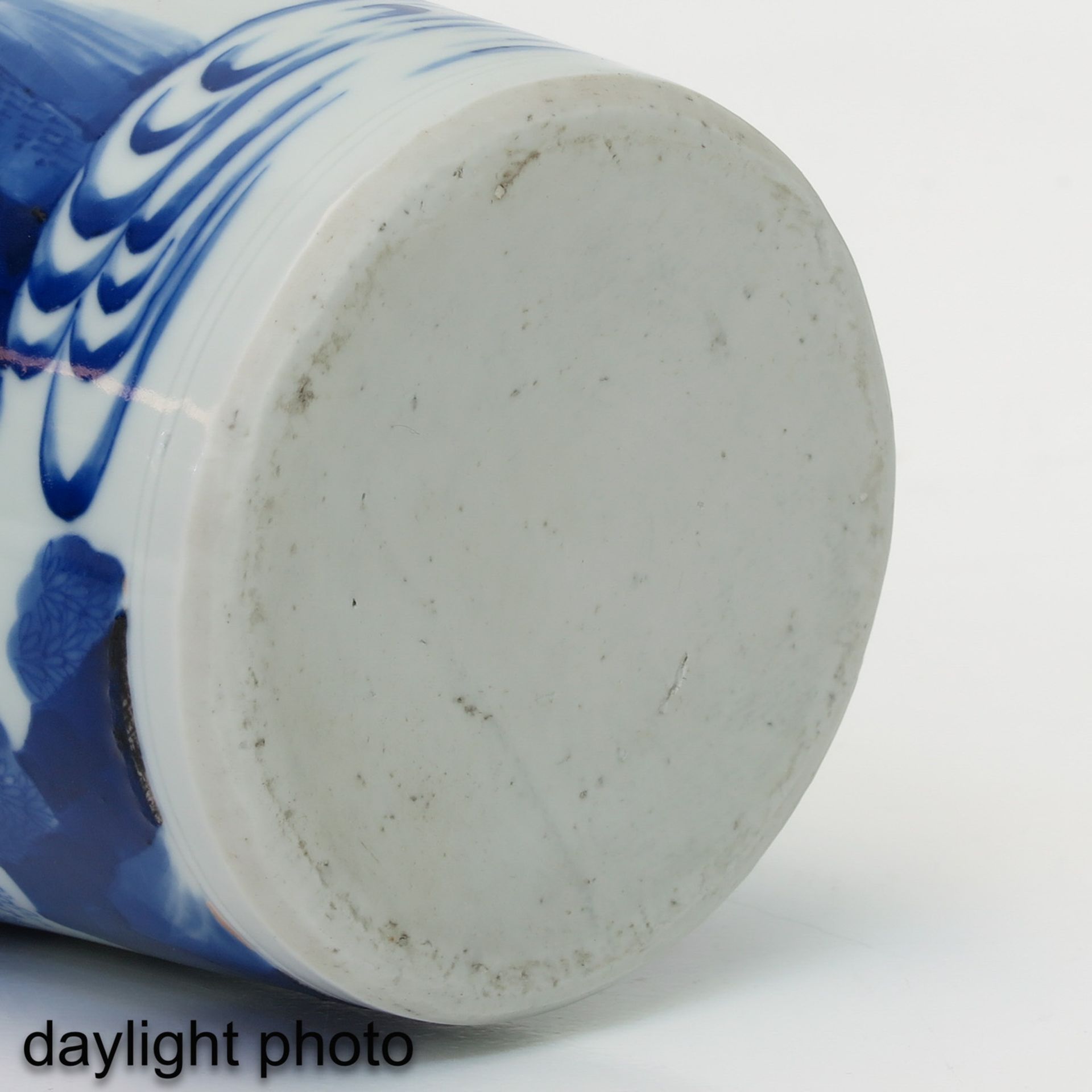 A Blue and White Vase - Image 8 of 9