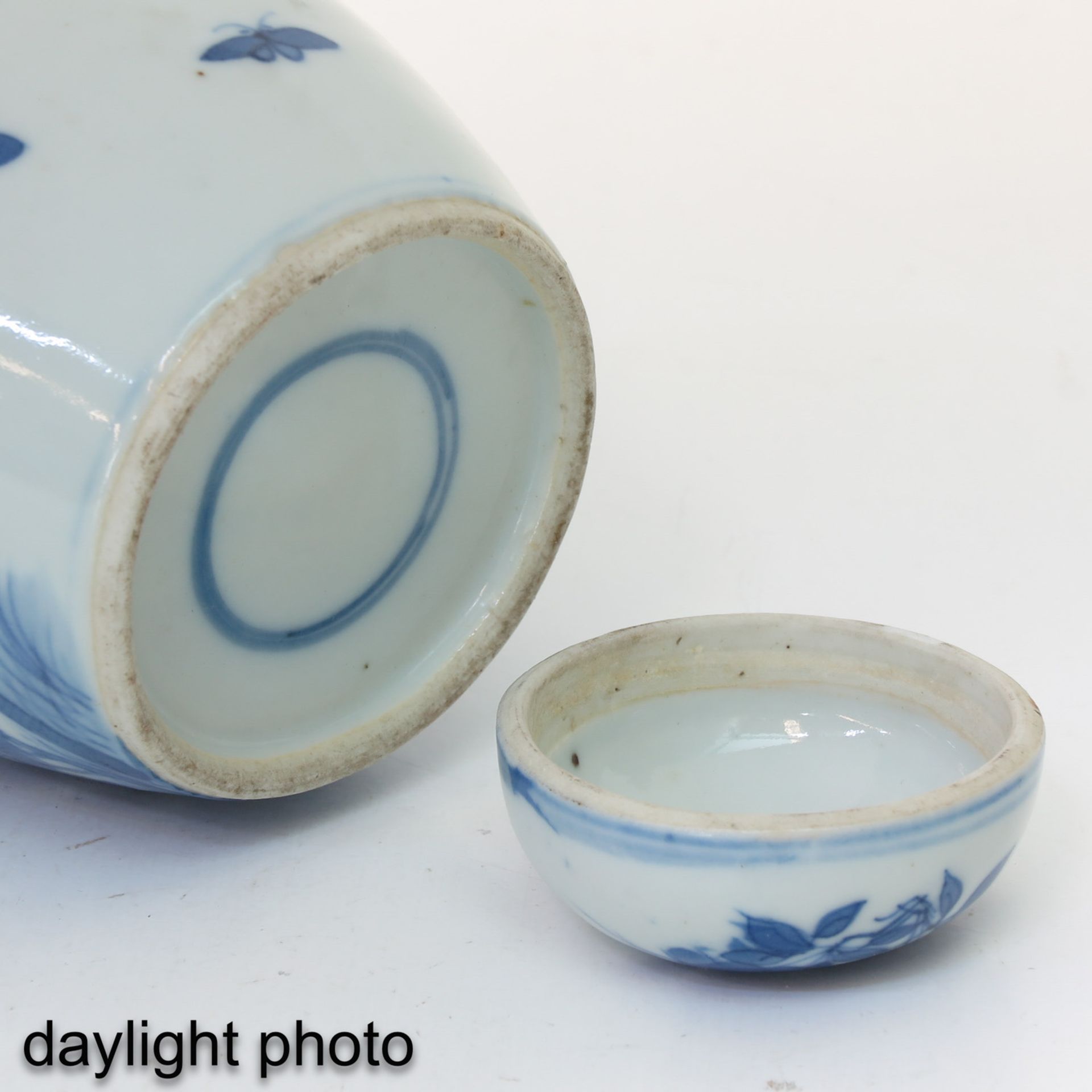 A Blue and White Ginger Jar - Image 8 of 10