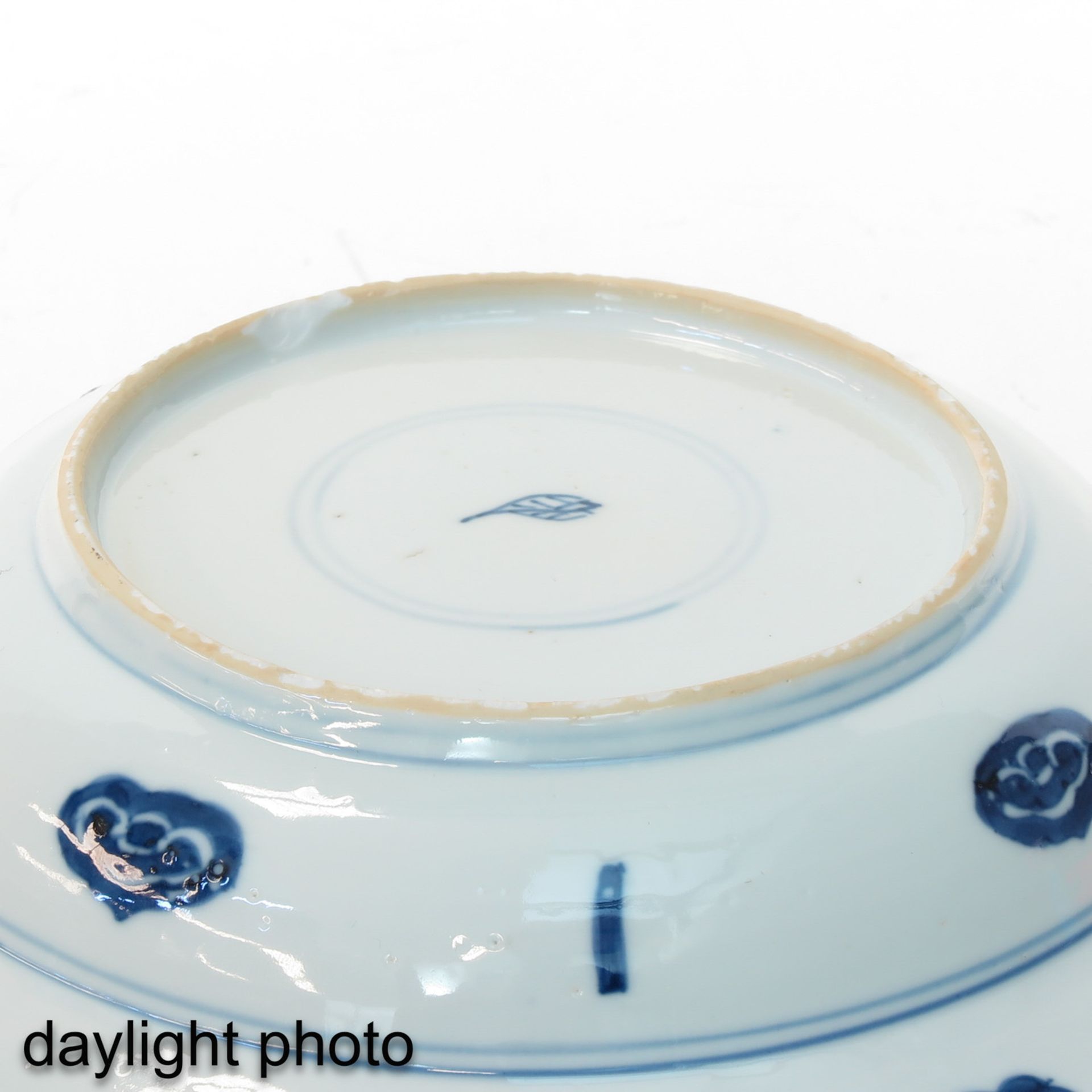 A Blue and White Bowl - Bild 4 aus 6