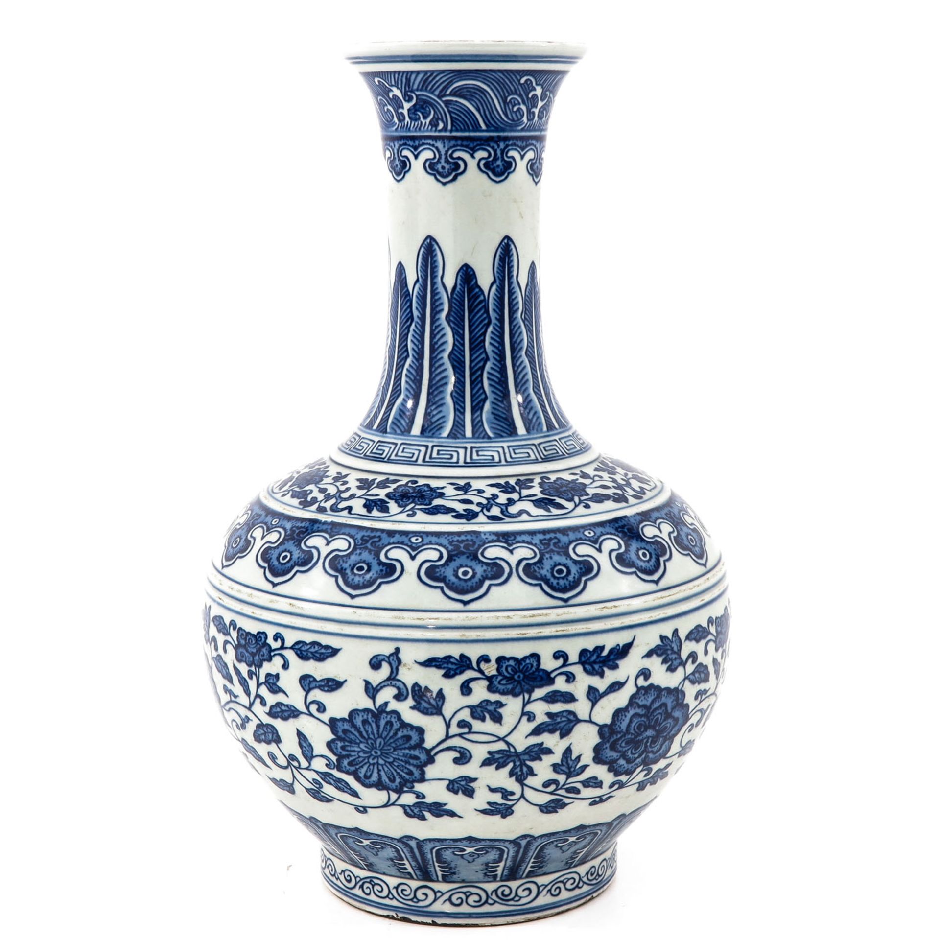 A Blue and White Vase - Image 2 of 10