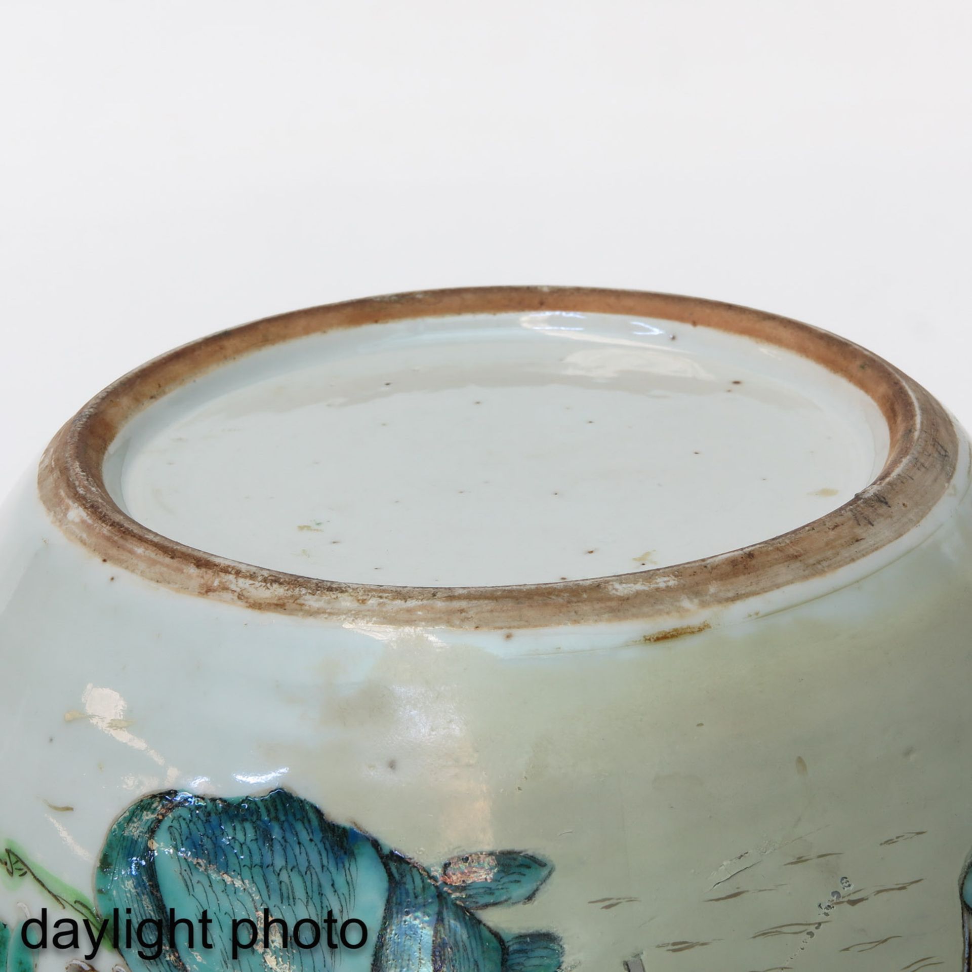 A Famille Rose Ginger Jar - Image 8 of 9