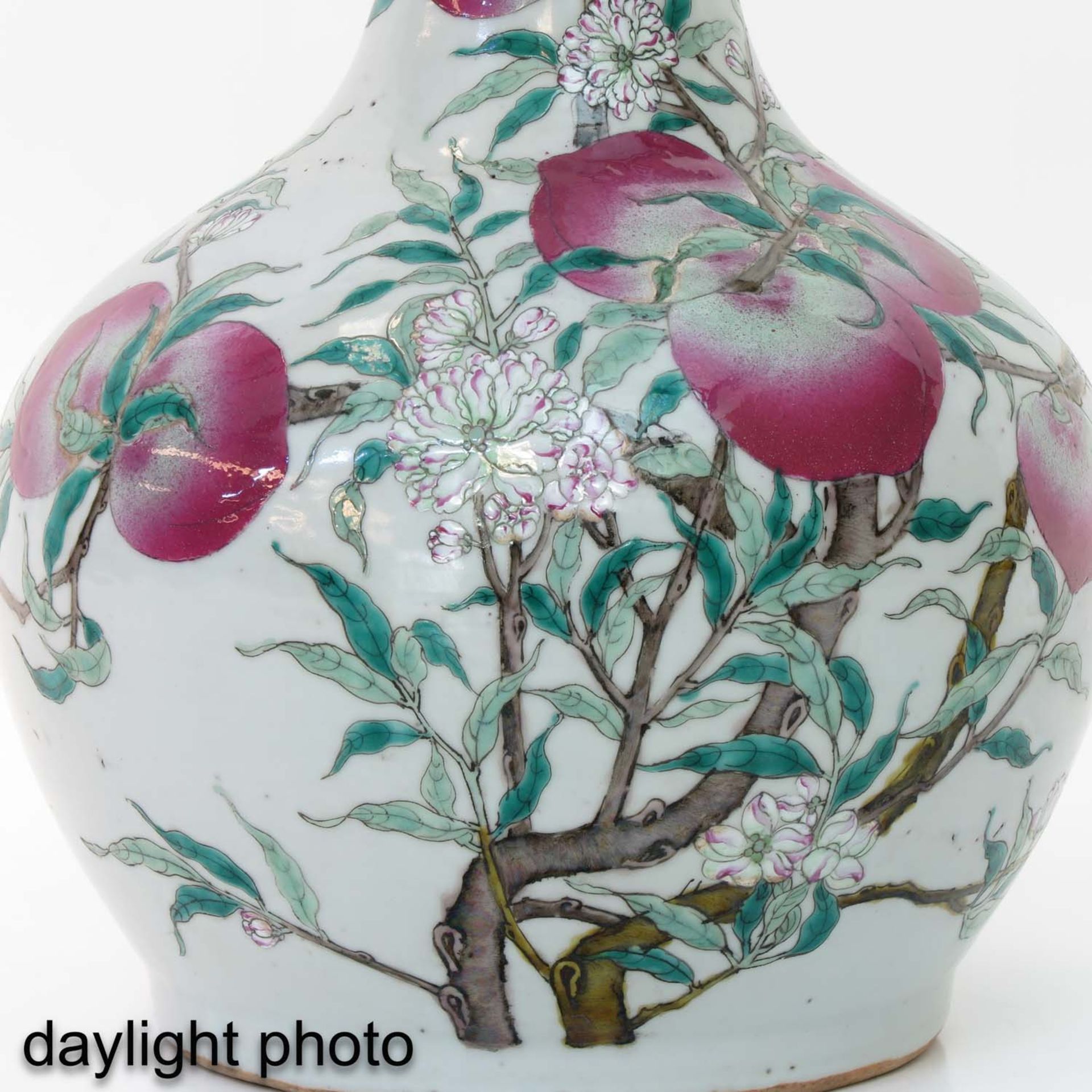 A 9 Peach Decor Vase - Image 9 of 10