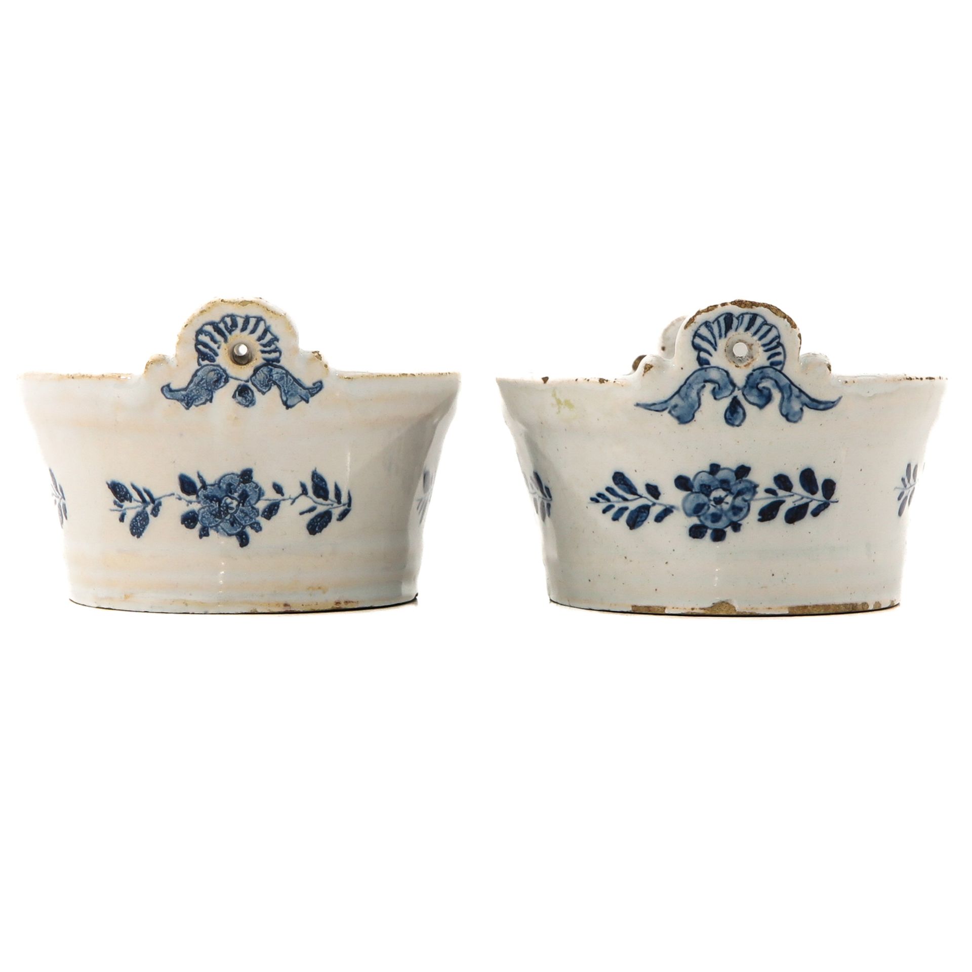 A Pair of Delft 18th Century Butter Dishes - Image 4 of 8