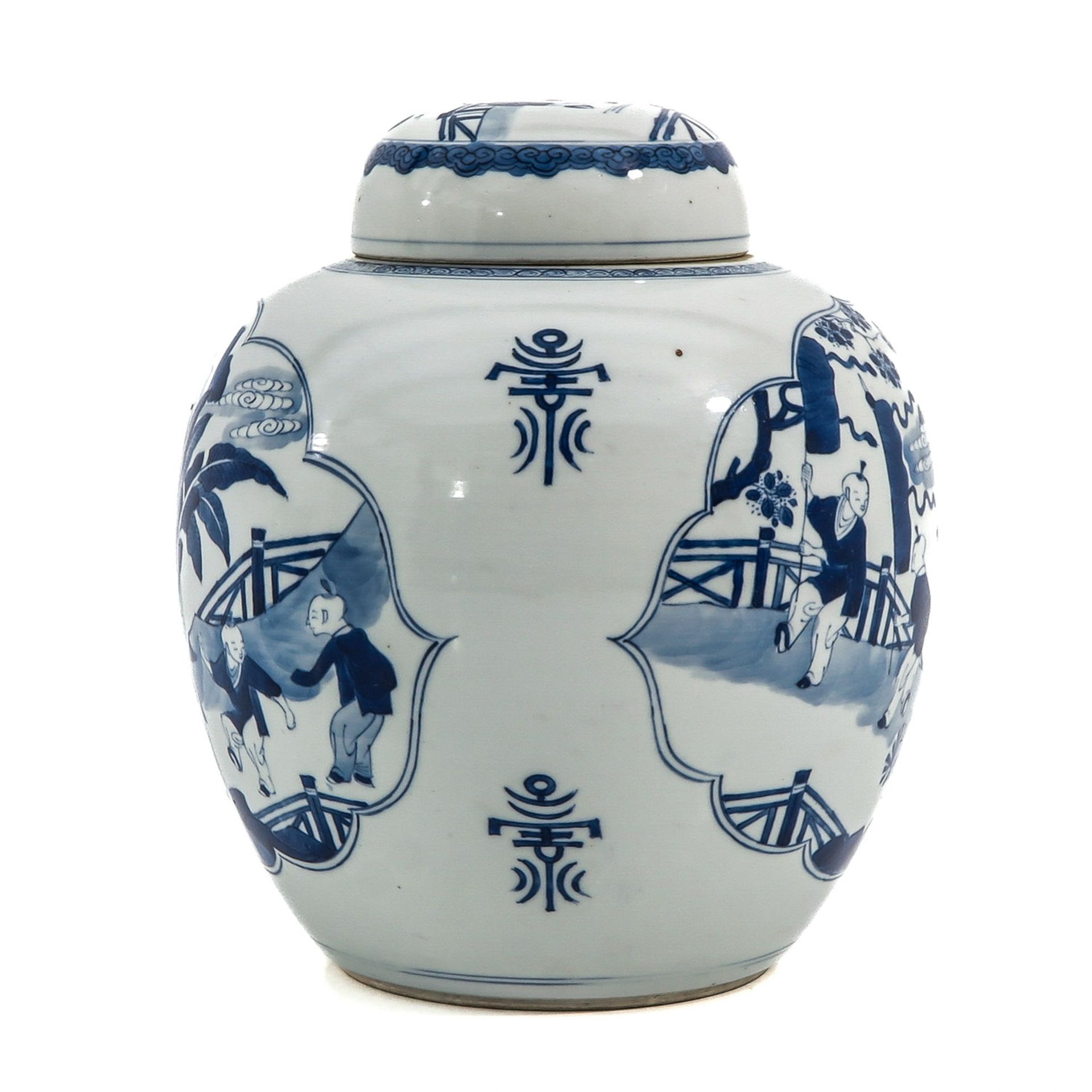 A Blue and White Ginger Jar - Image 4 of 10