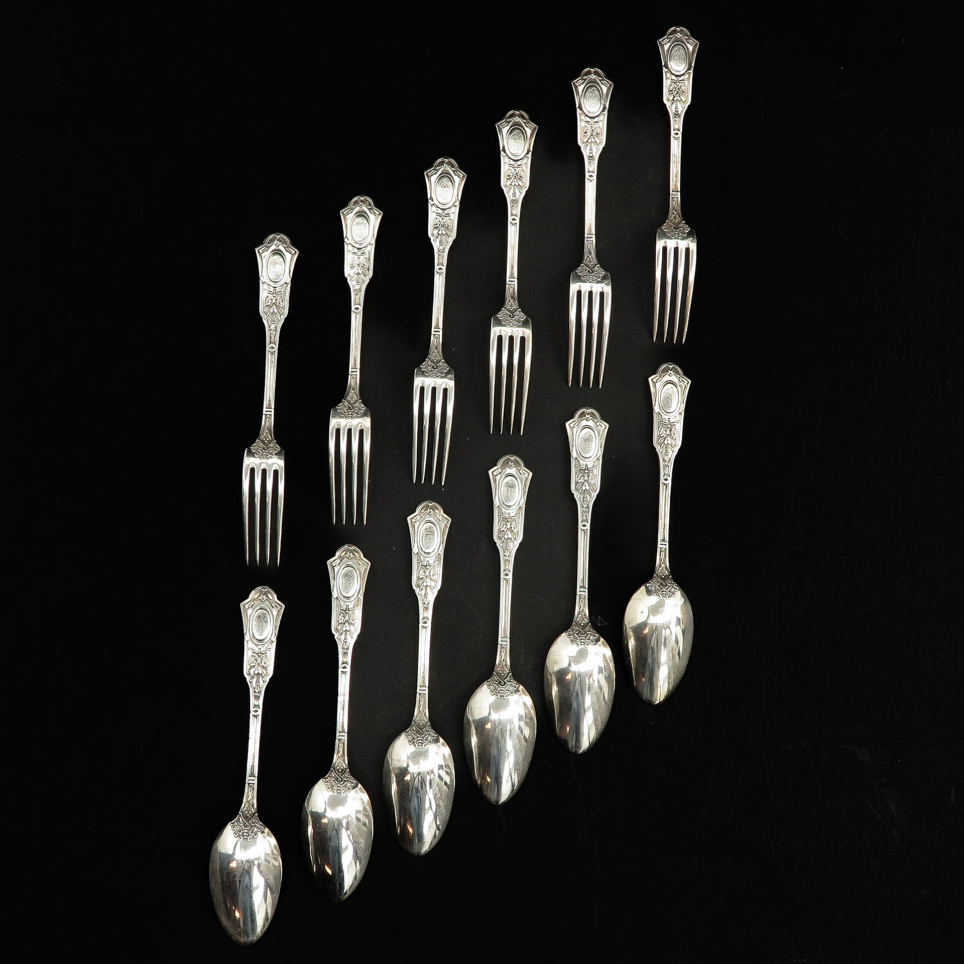 A Silver 6 Piece Place Cutlery Set - Image 2 of 8