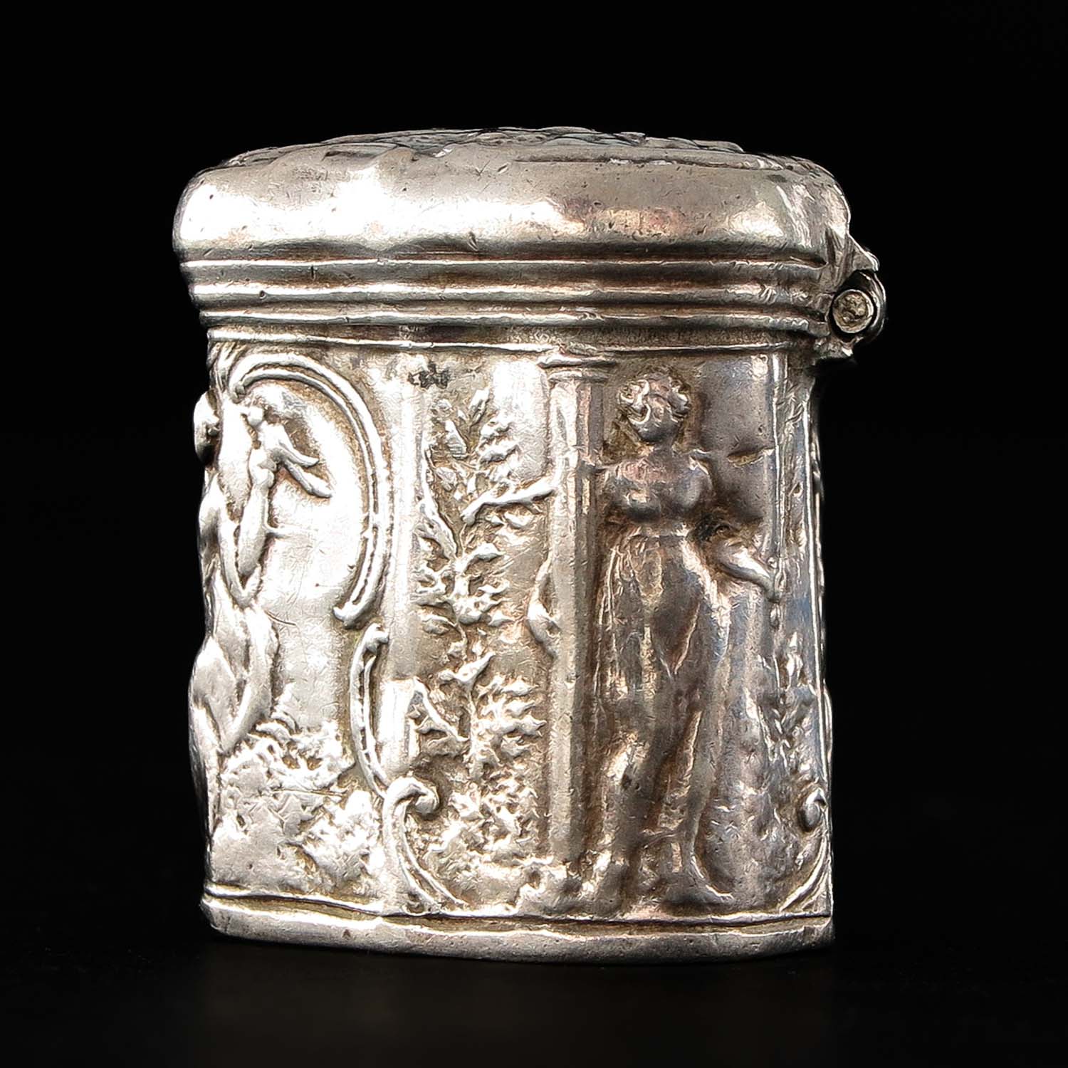 A Silver Scent Box or Lodereindoosje - Image 2 of 8